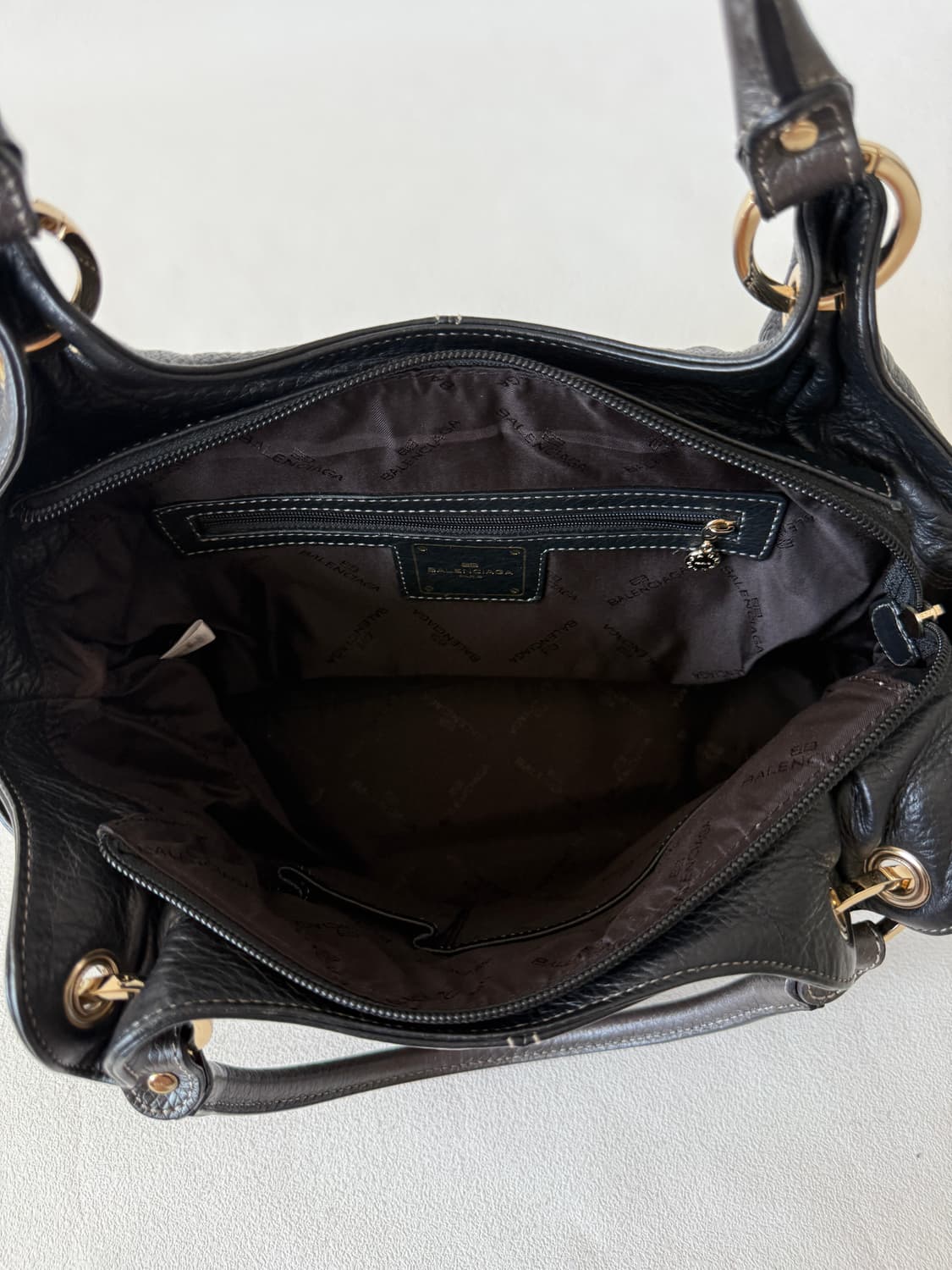 발렌시아가(Balenciaga) 레더 숄더백(금강 라이센스) 상품이미지7
