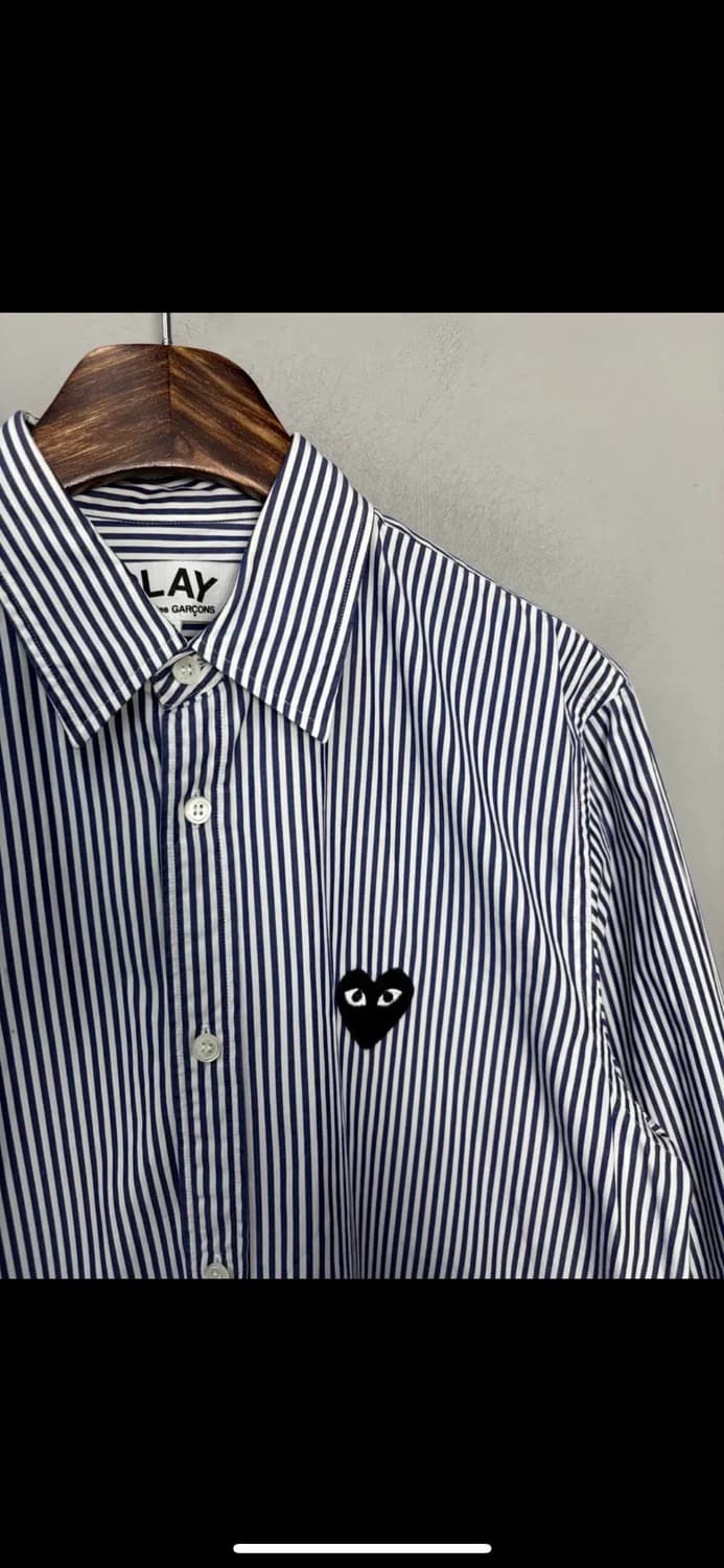 꼼데가르송 스트라이프 블랙하트 와펜 셔츠 H2509 상품이미지3