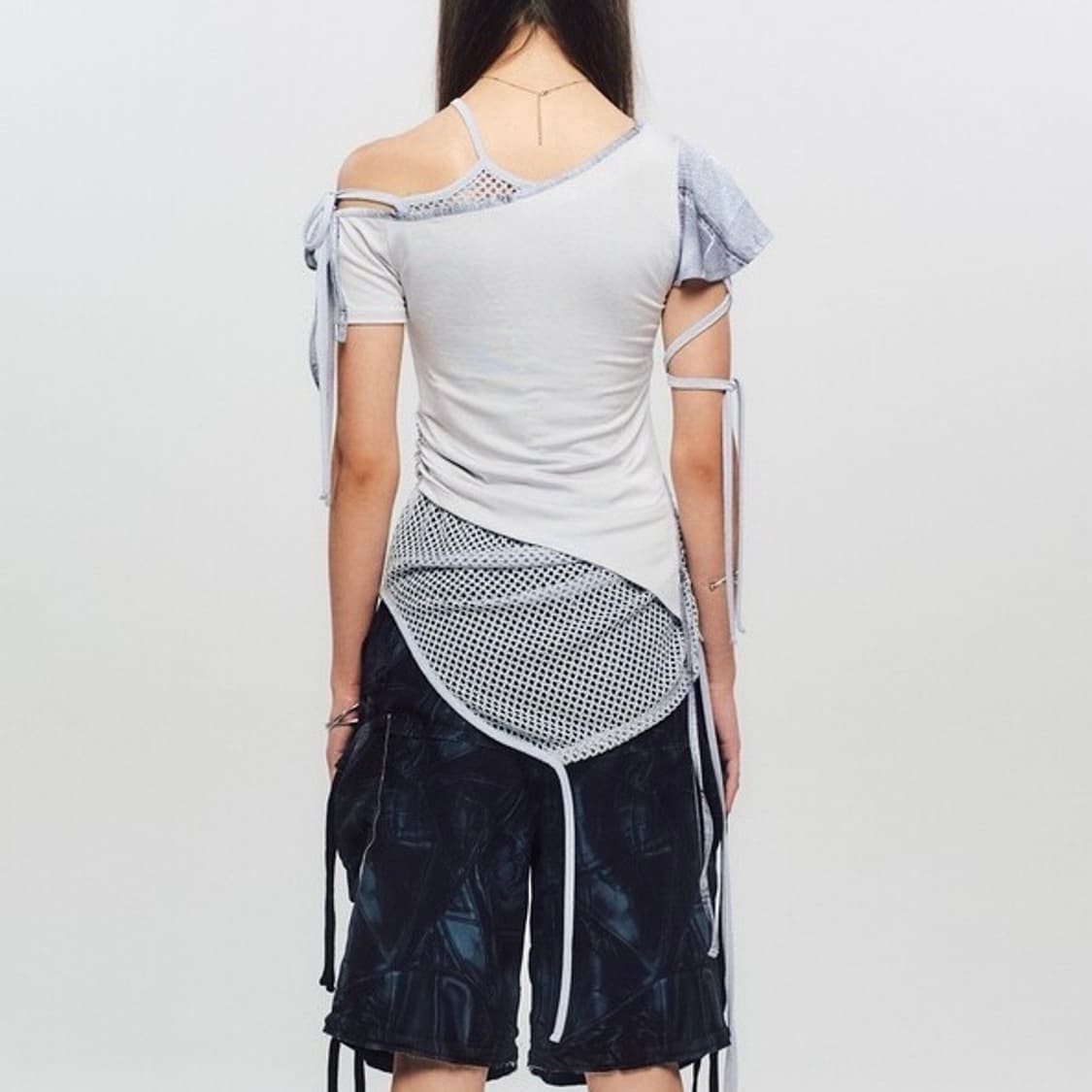 somsoc 솜속 마리아 러플 오프 숄더 탑 실버 상품이미지4