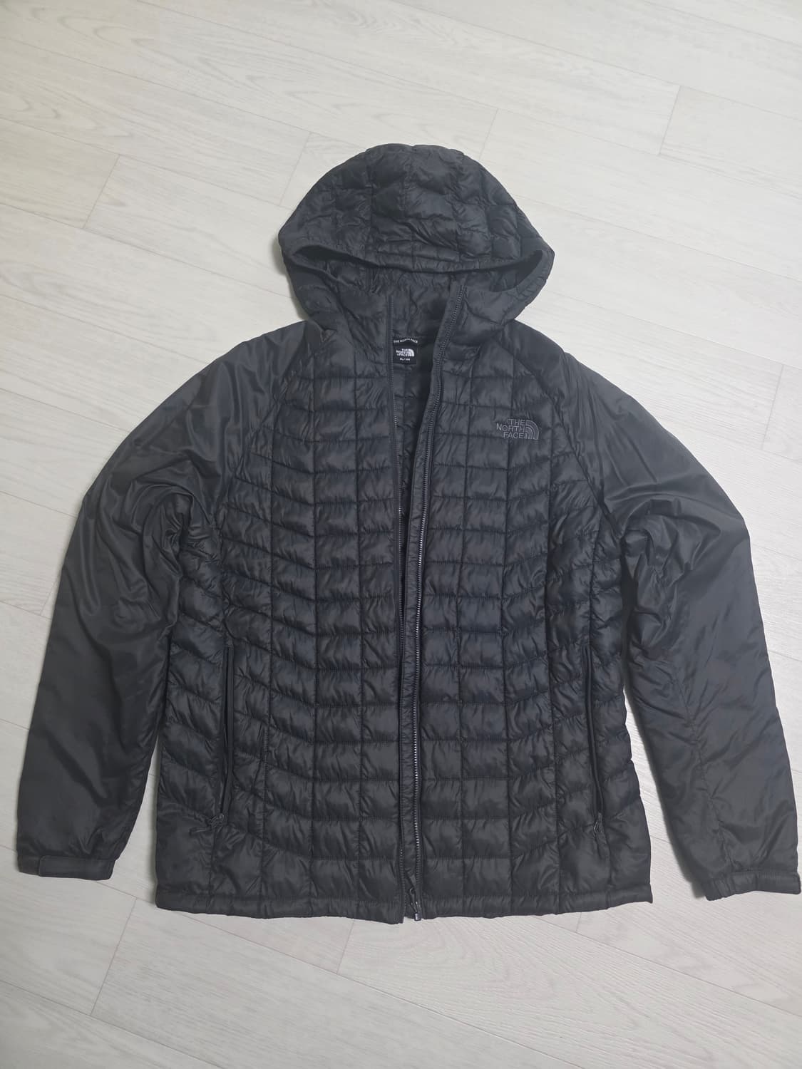 노스페이스 티볼 경량 패딩 XL사이즈 상품이미지1