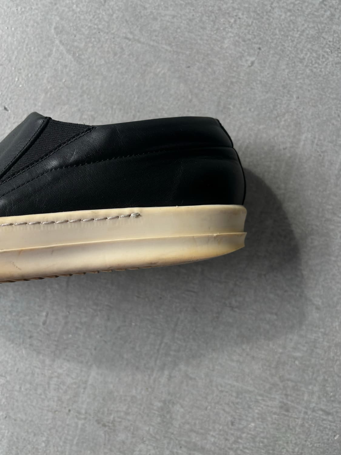 릭오웬스 레더 슬립온  상품이미지4