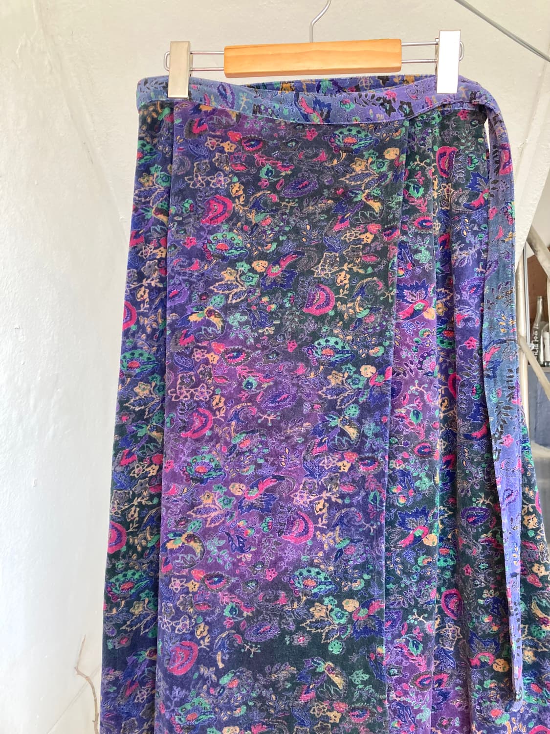 레트로 벨벳 패턴 랩 스커트 상품이미지2