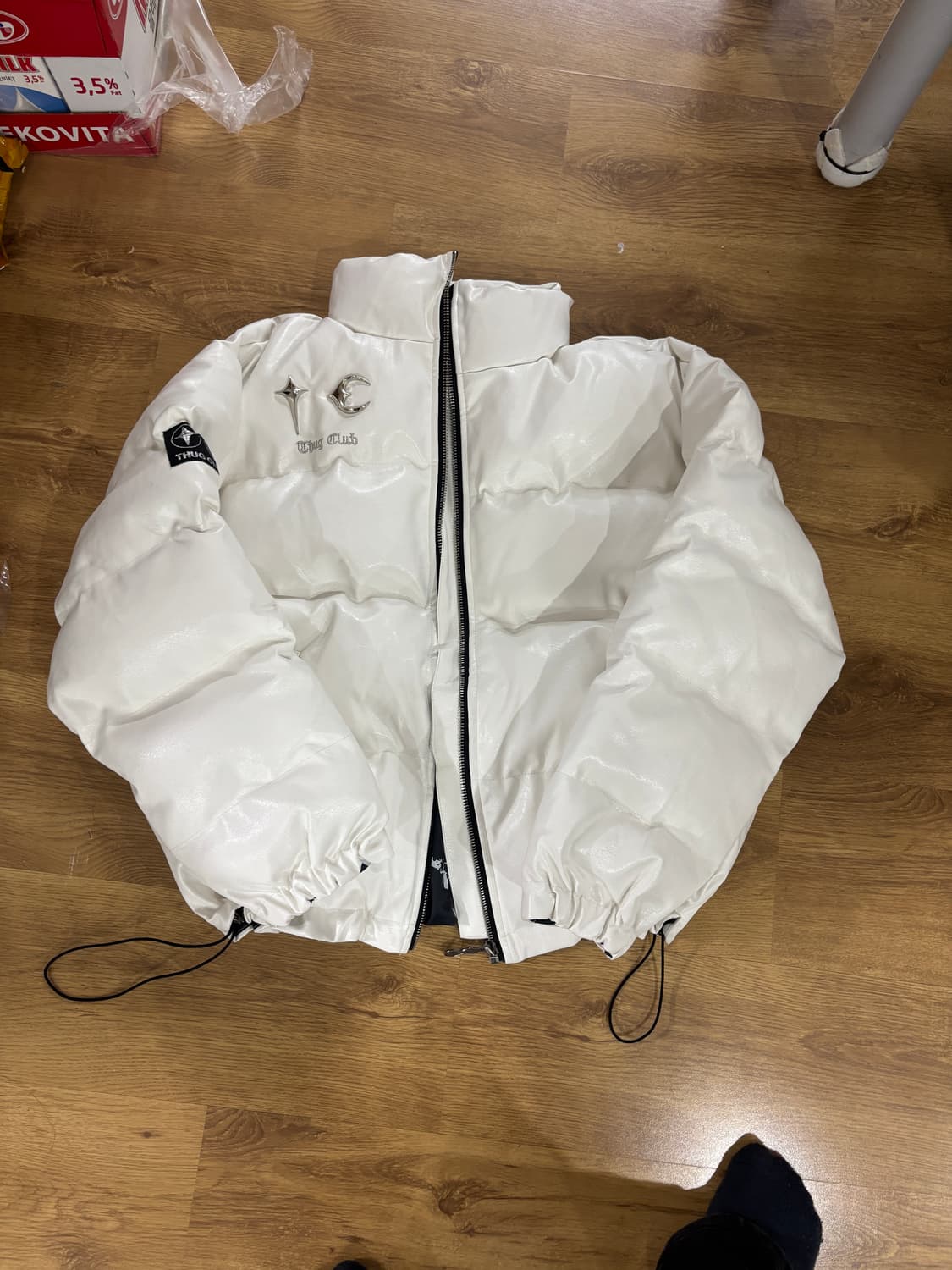 떠그 클럽 / 레더 패딩 화이트 / 2 상품이미지1