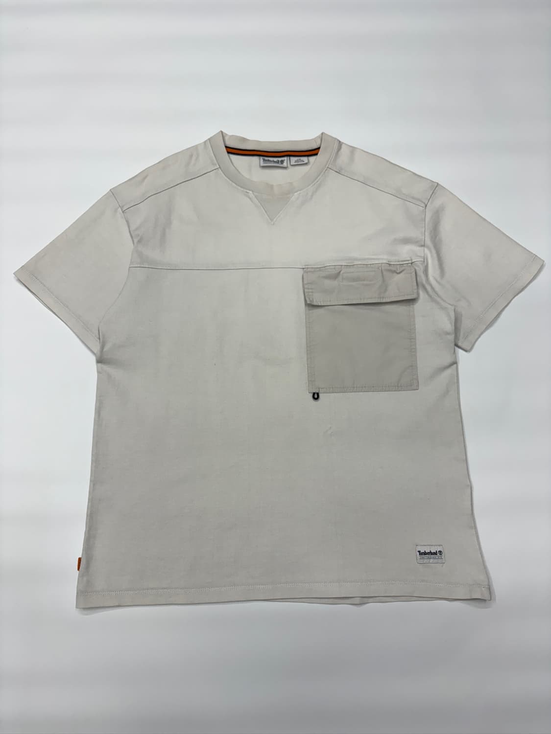 팀버랜드 오버핏 포켓 반팔티 상품이미지1