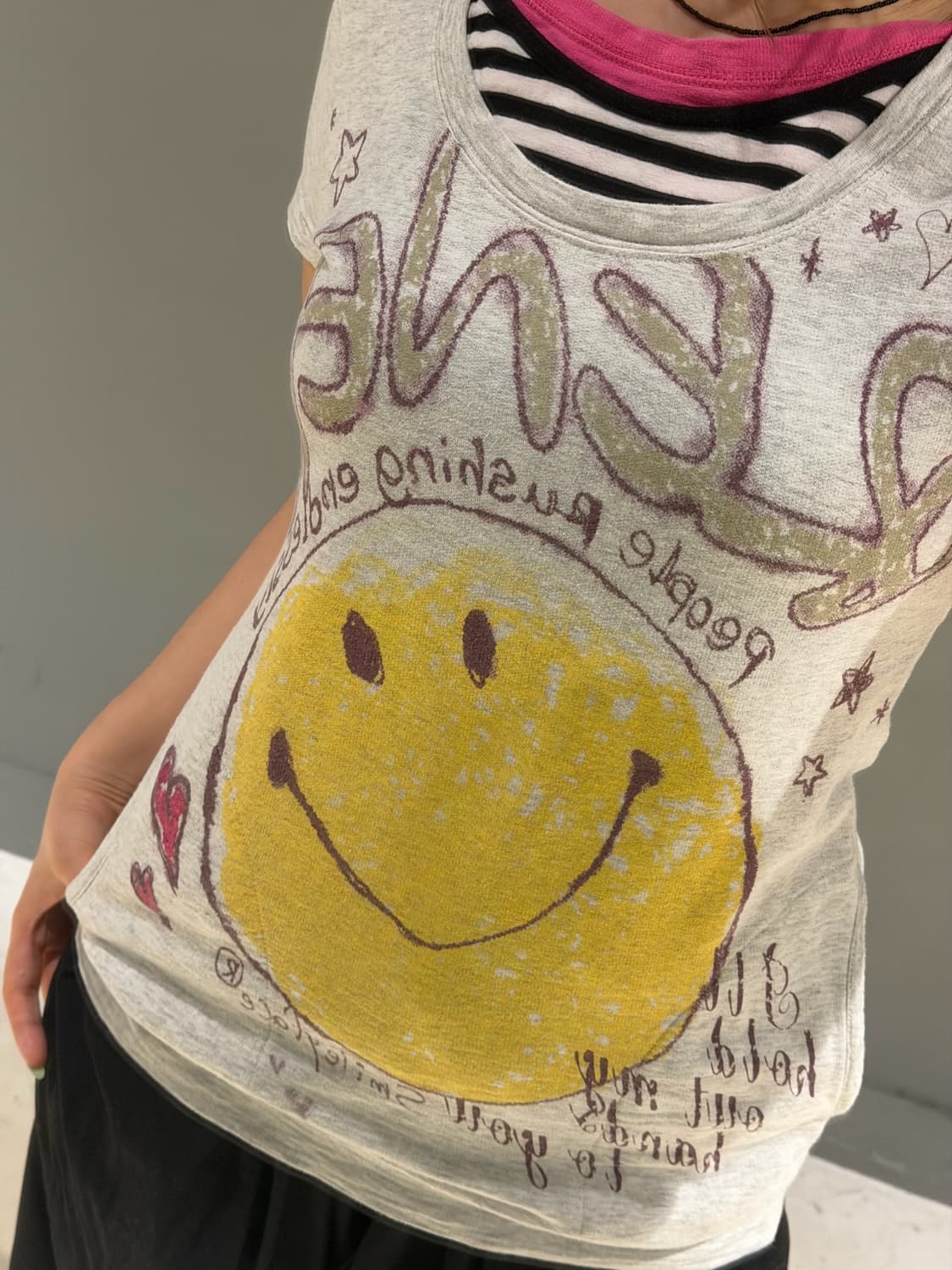 3-layered smile point printing tee 상품이미지4