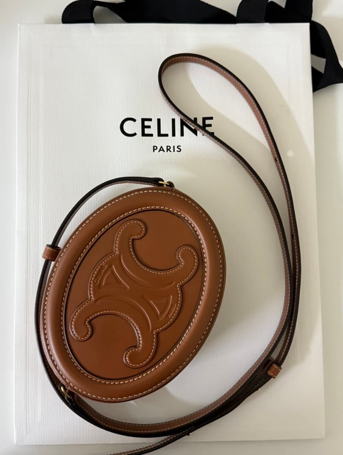 셀린느 오벌펄스 상품이미지3