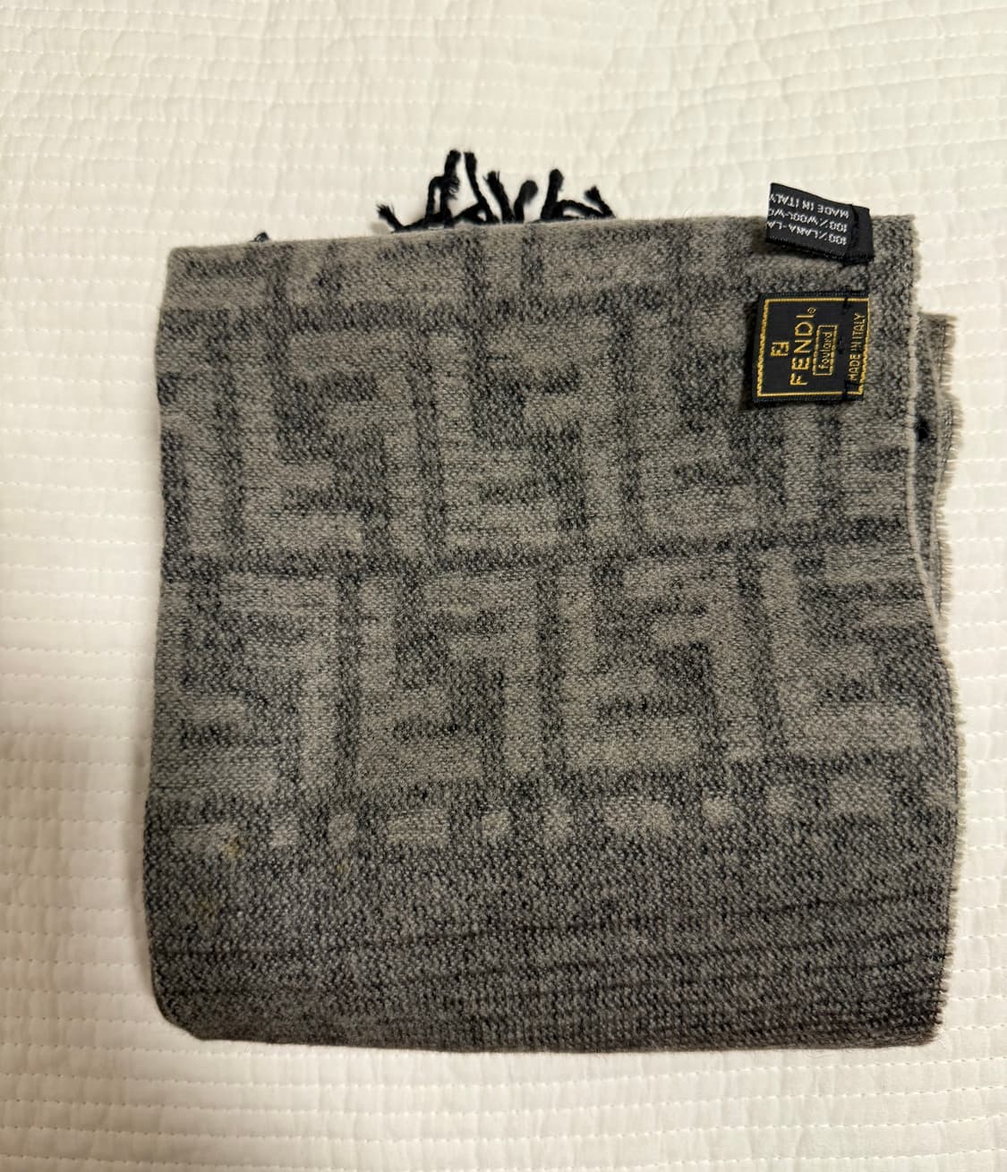 펜디(FENDI) 머플러 판매합니다 상품이미지2