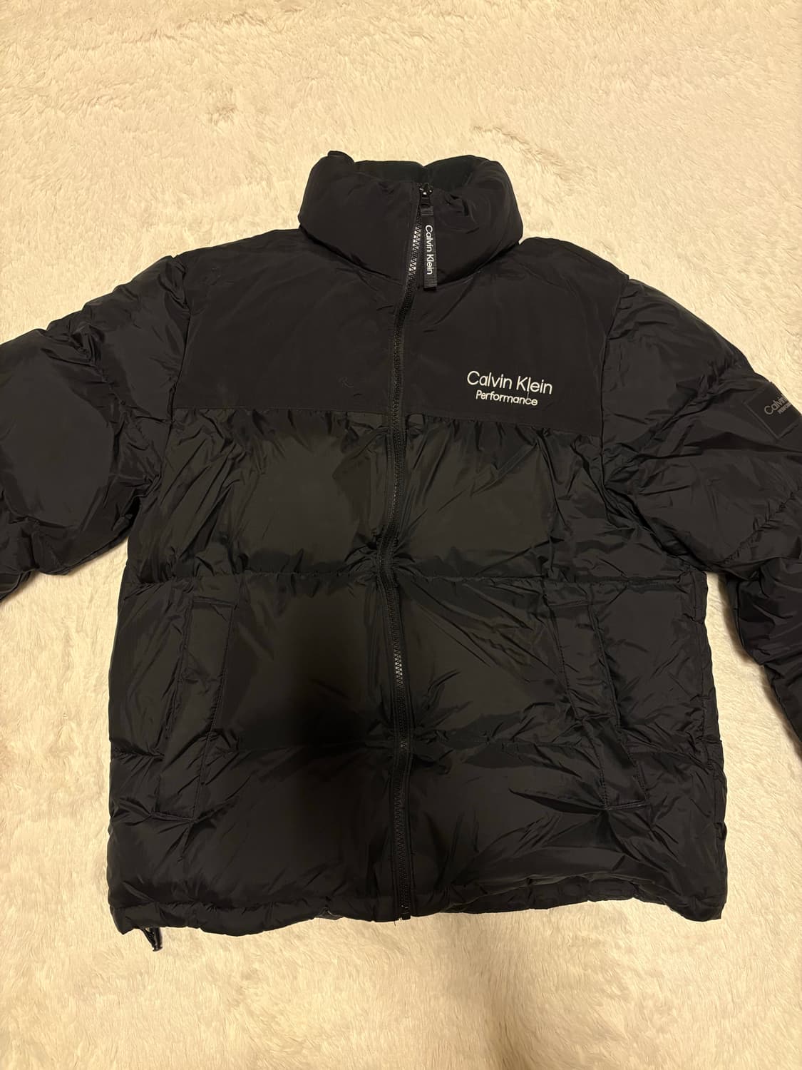 캘빈클라인 퍼포먼스 패딩 상품이미지1