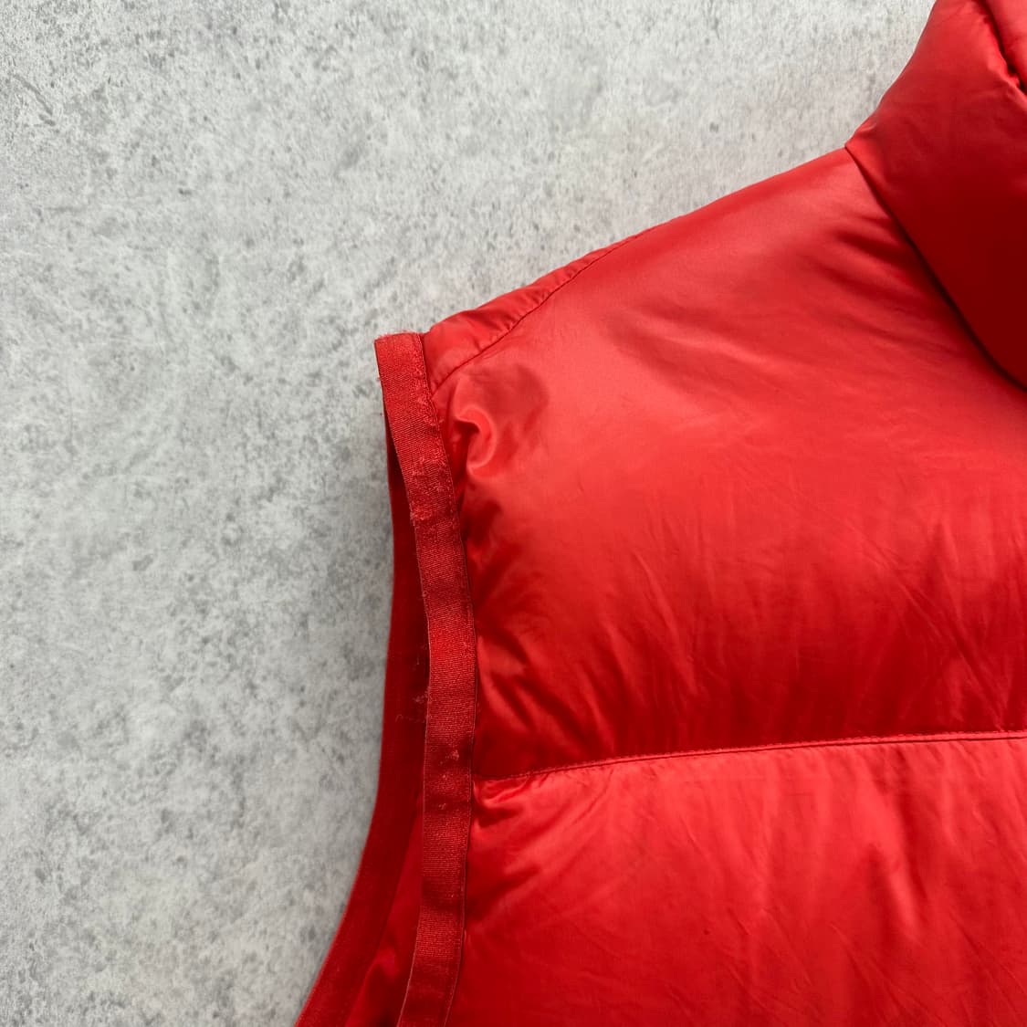 100 나이키 ACG 남자 구스다운 패딩조끼 상품이미지9