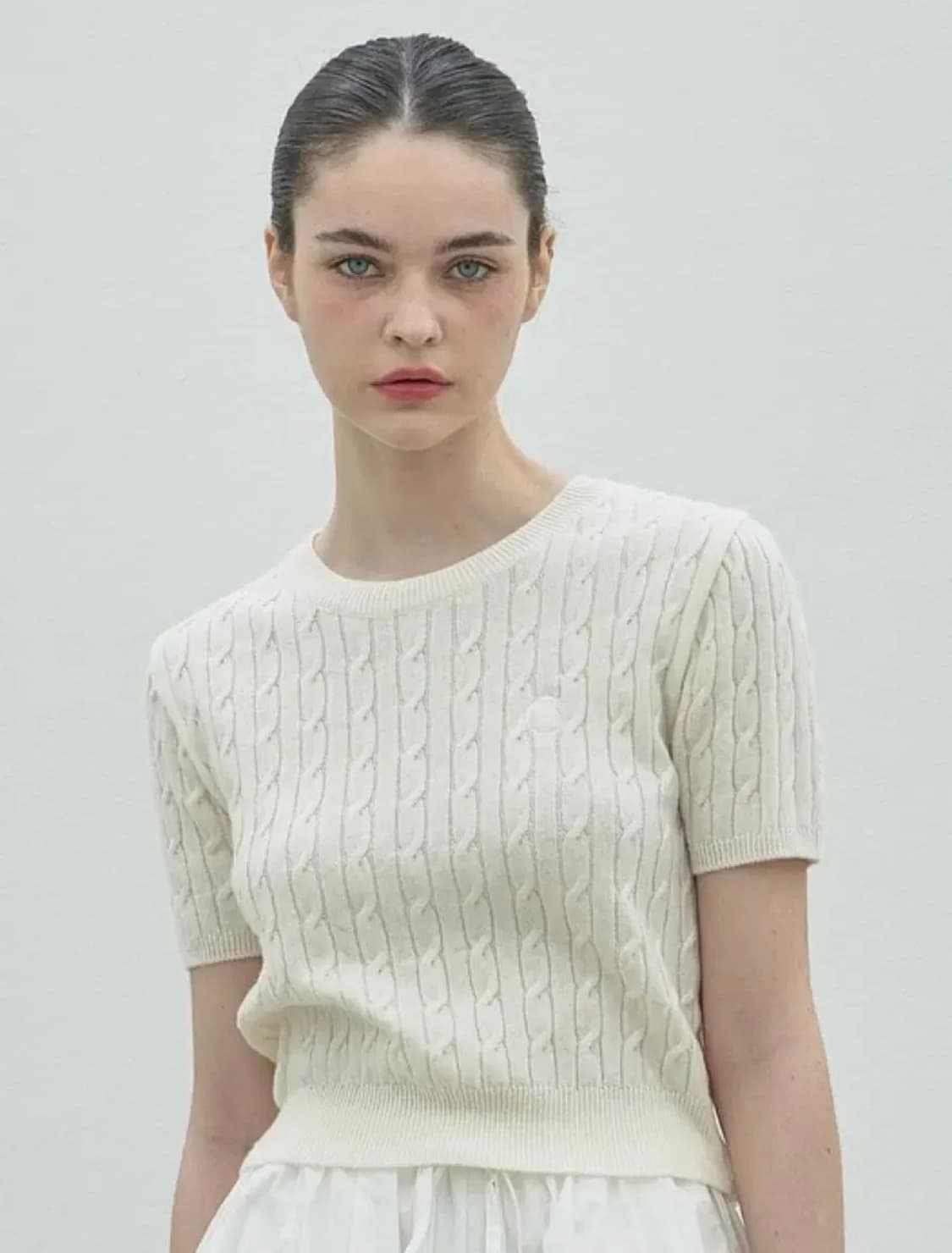 엘리오티 케이블 반팔 니트 아이보리 새상품 상품이미지1