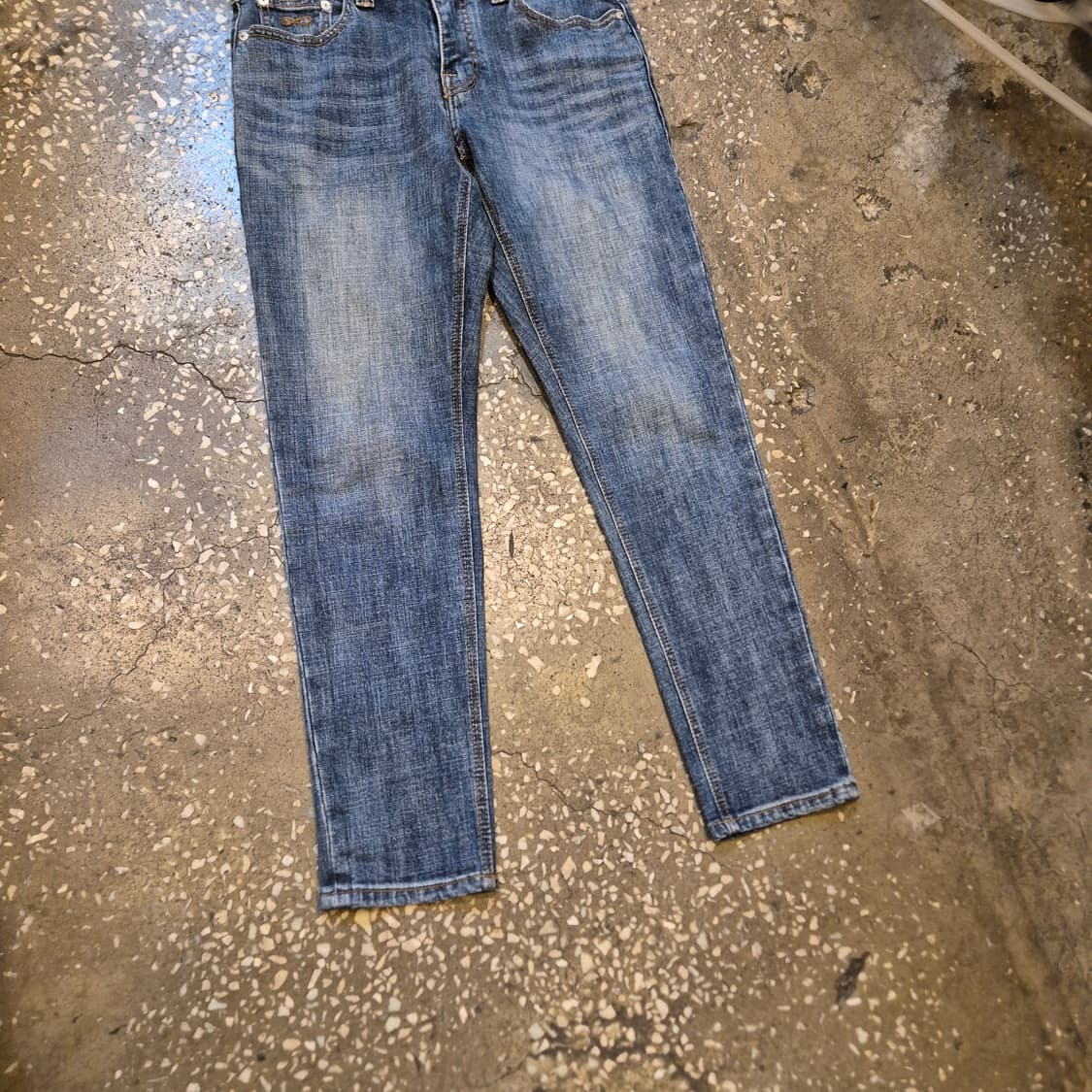 30인치 플랙진 KURZ 슬림핏 워싱청바지  상품이미지7