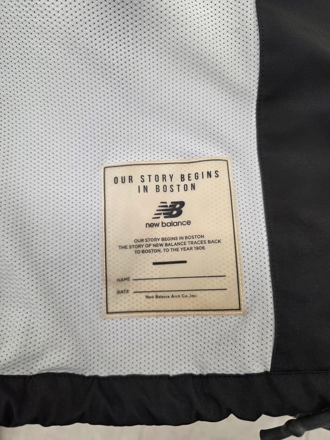 뉴발란스 남성 에센셜 코치자켓. 
싸이즈 100 상품이미지7