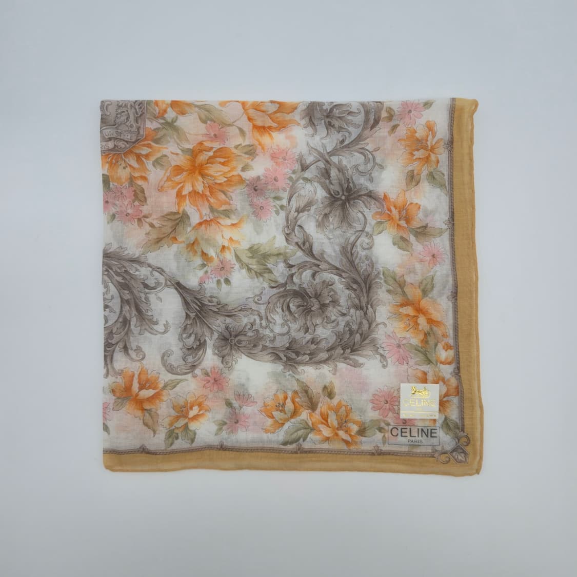 CELINE 셀린느 손수건 스카프 [JRCFSB11735-116-3] 상품이미지3