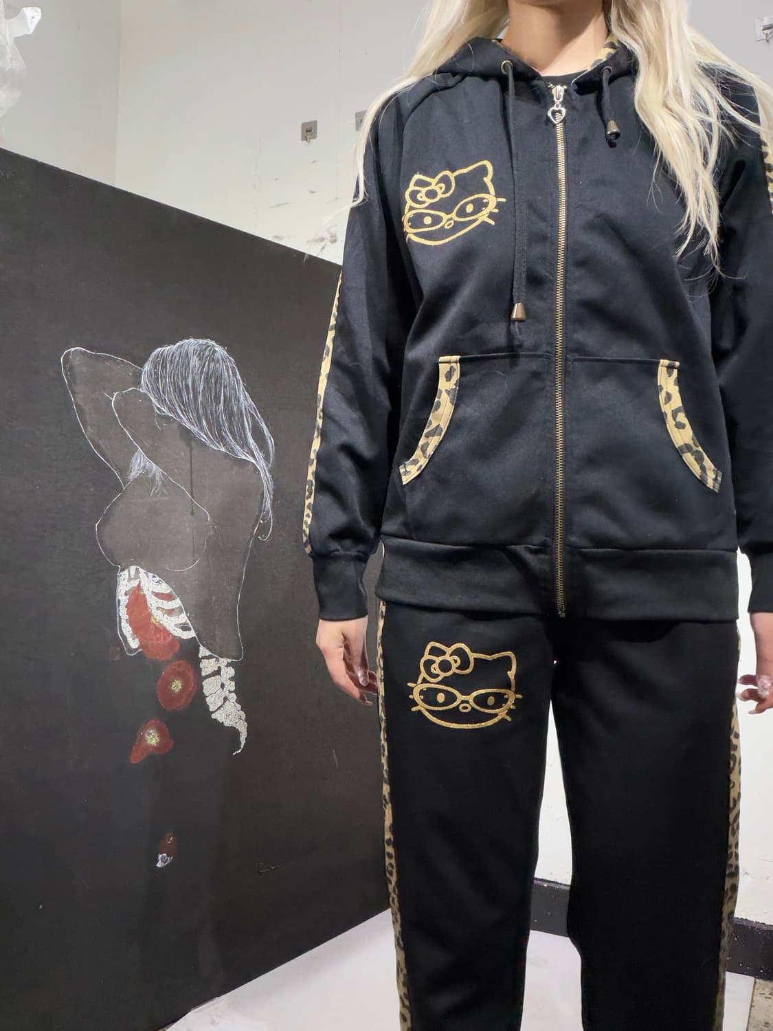헬로키티 레오파드 빅로고 라떼 갸루 져지 트레이닝 셋업 S 상품이미지2