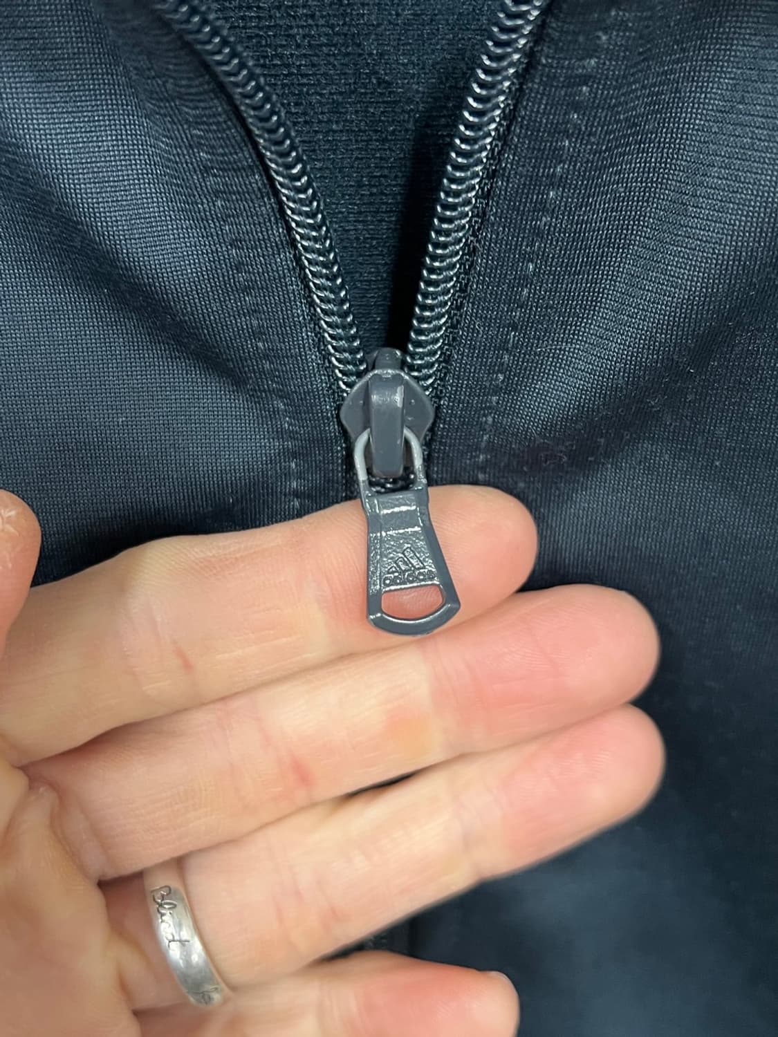 아디다스 삼선로고 차콜 핑크 트랙 집업 져지 상품이미지4