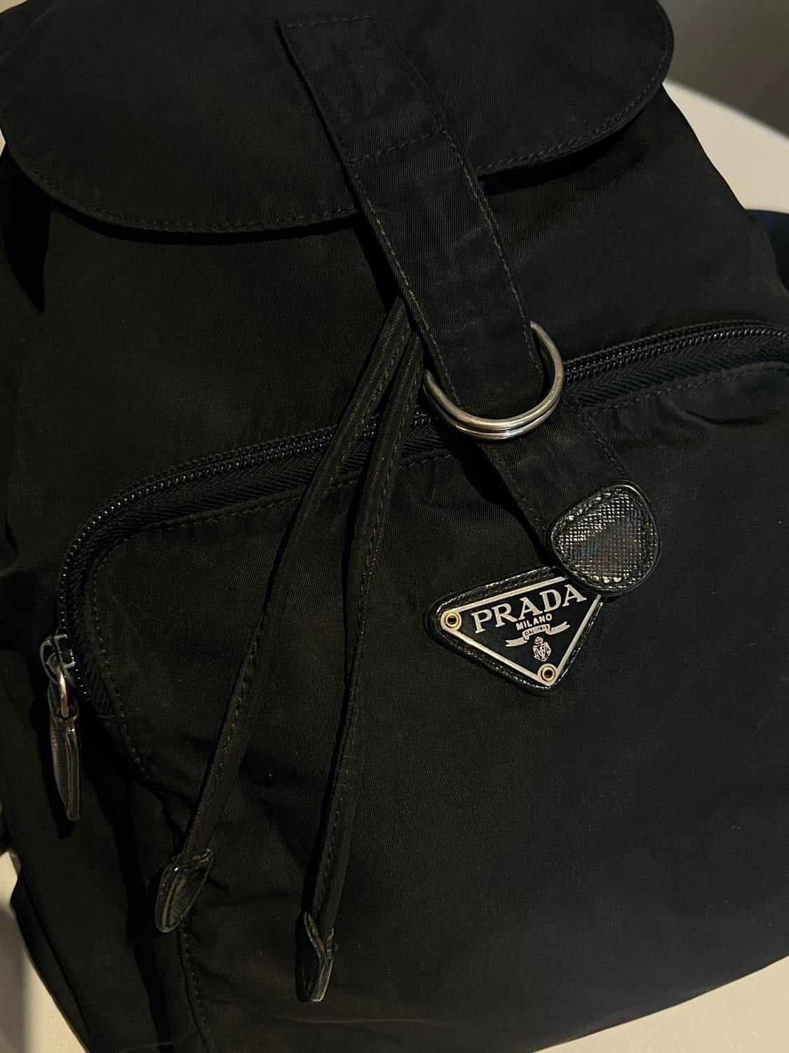 프라다 나일론 백팩 상품이미지2