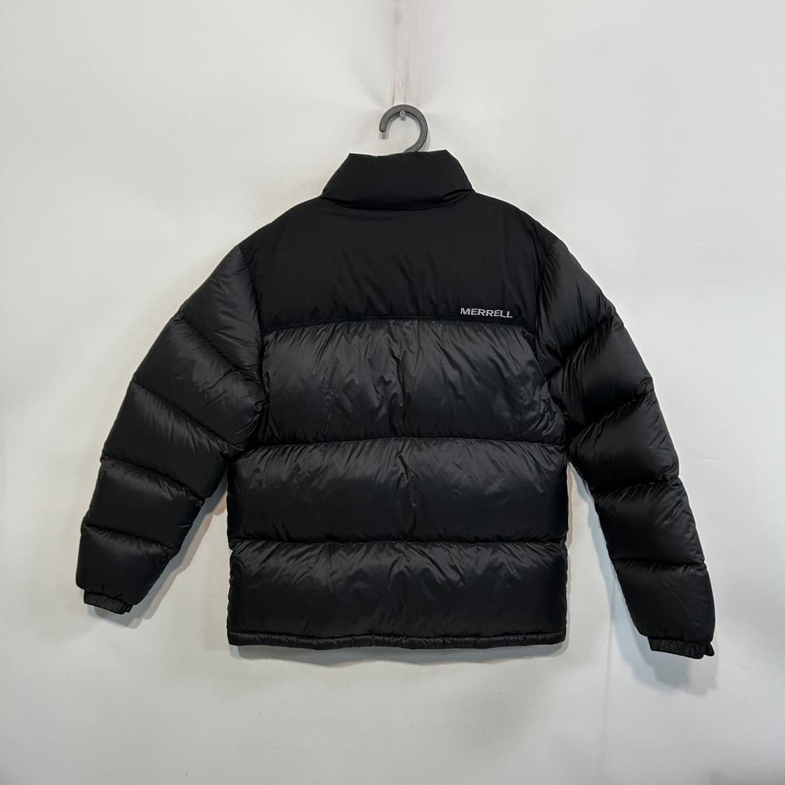 머렐 남성 구스다운 패딩 95 빵빵함 블랙 상태최상 상품이미지2