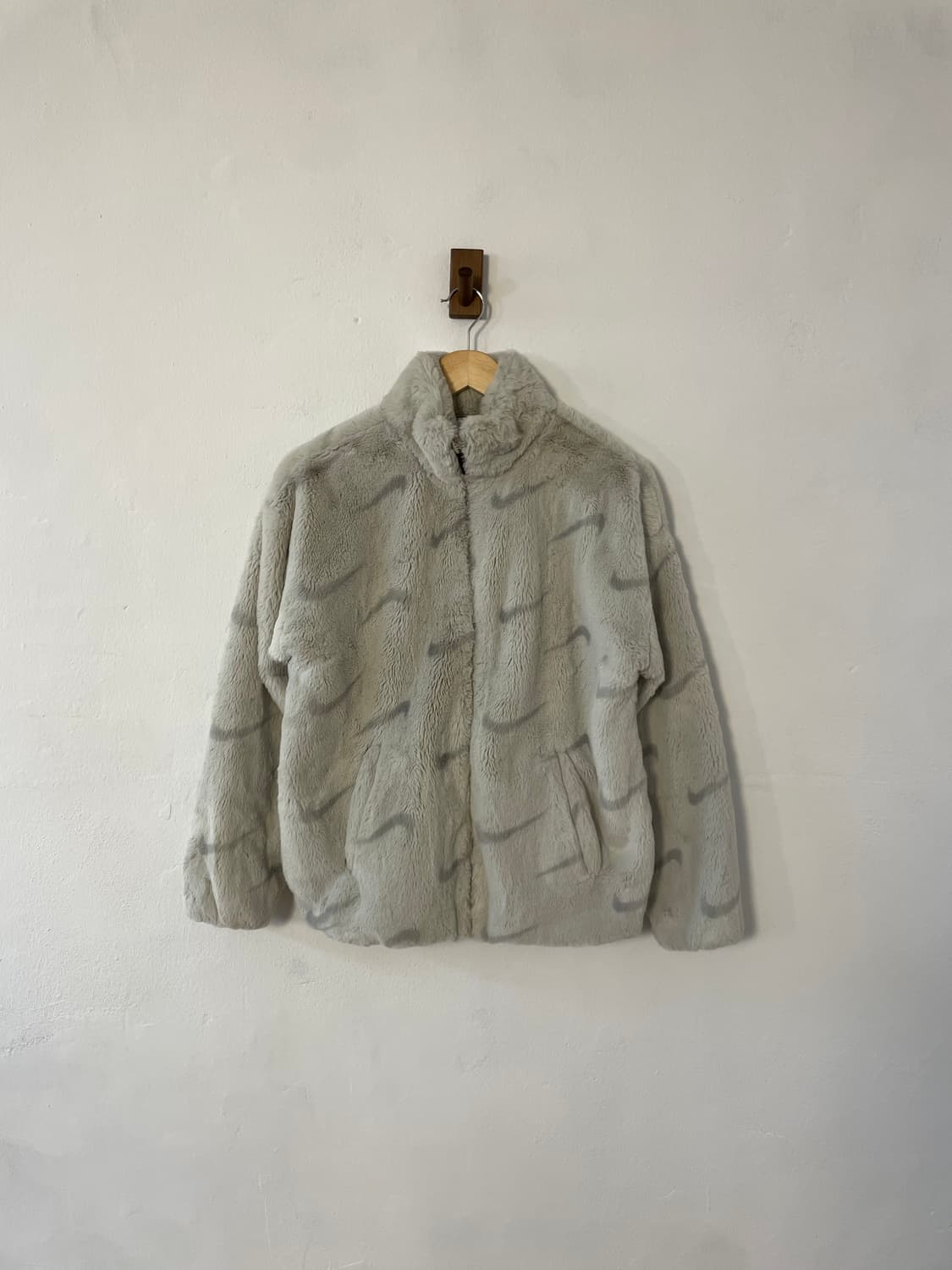 나이키 nsw 포우 퍼 자켓  상품이미지1