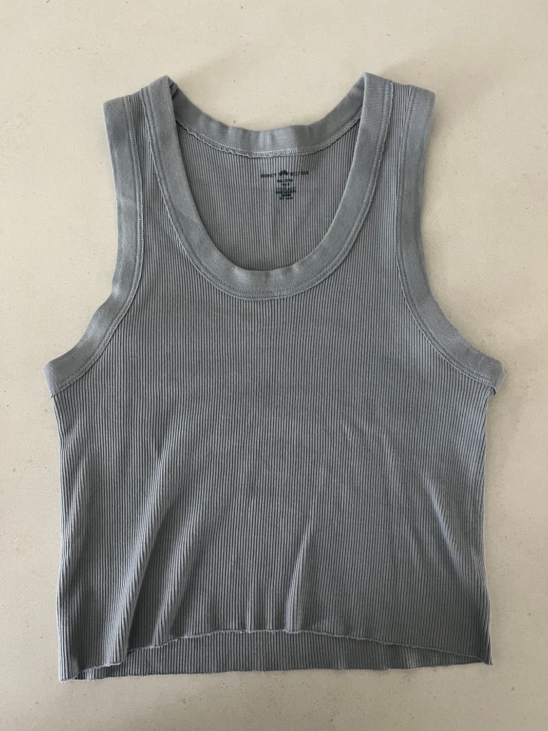Brandy melville conner crop sleeveless 상품이미지2