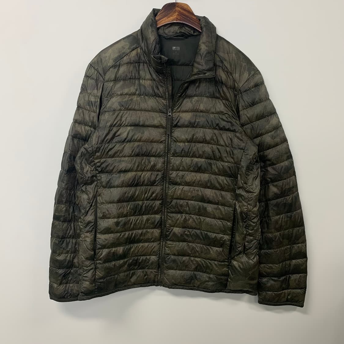 유니클로 카모 다운 경량 패딩 상품이미지2