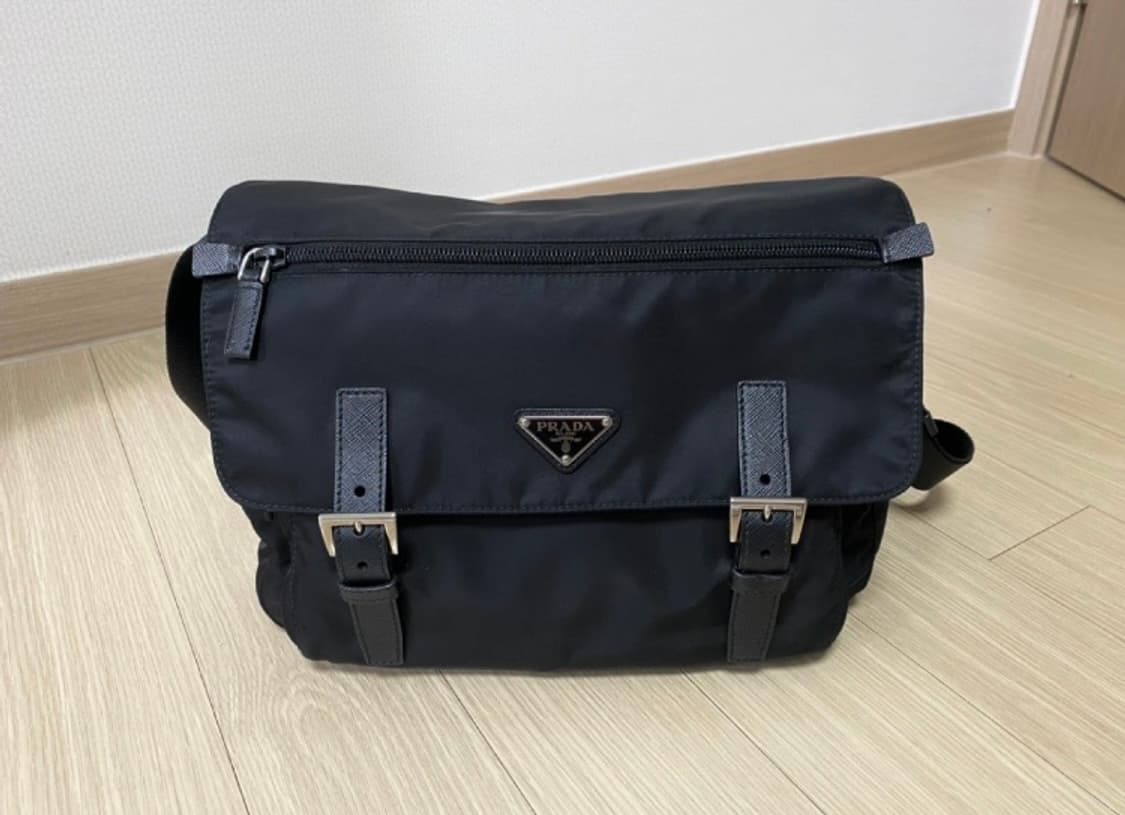 프라다 나일론 리나일론 크로스백 상품이미지1