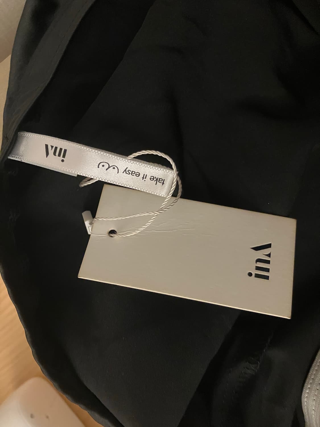 ina 인에이 새틴 미디스커트 새상품 상품이미지4