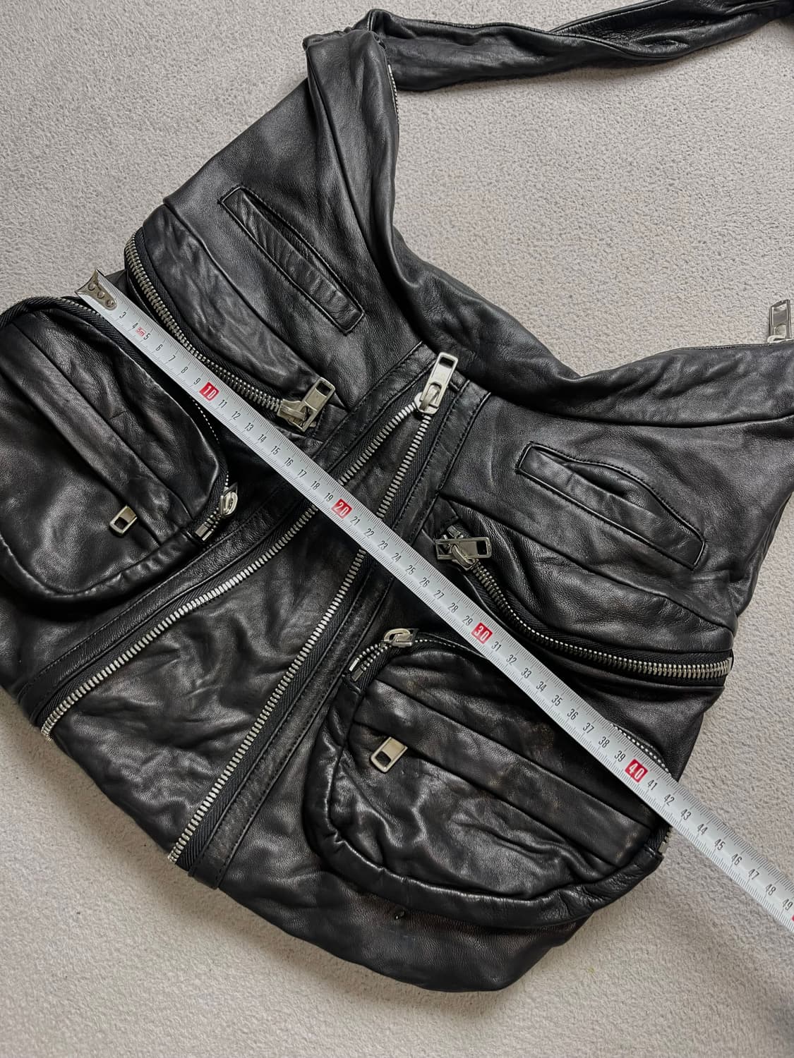 ELI JADE 양가죽 크로스백- 호보백 상품이미지4