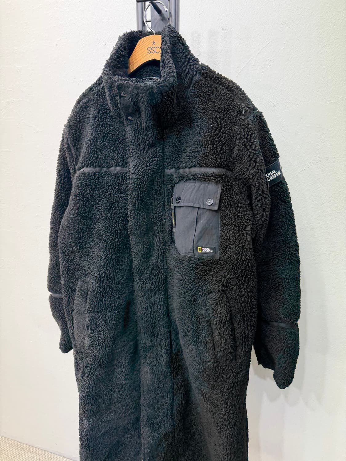 정품) 내셔널지오그래픽 검정 오버핏 뽀글이 플리스 M 상품이미지2