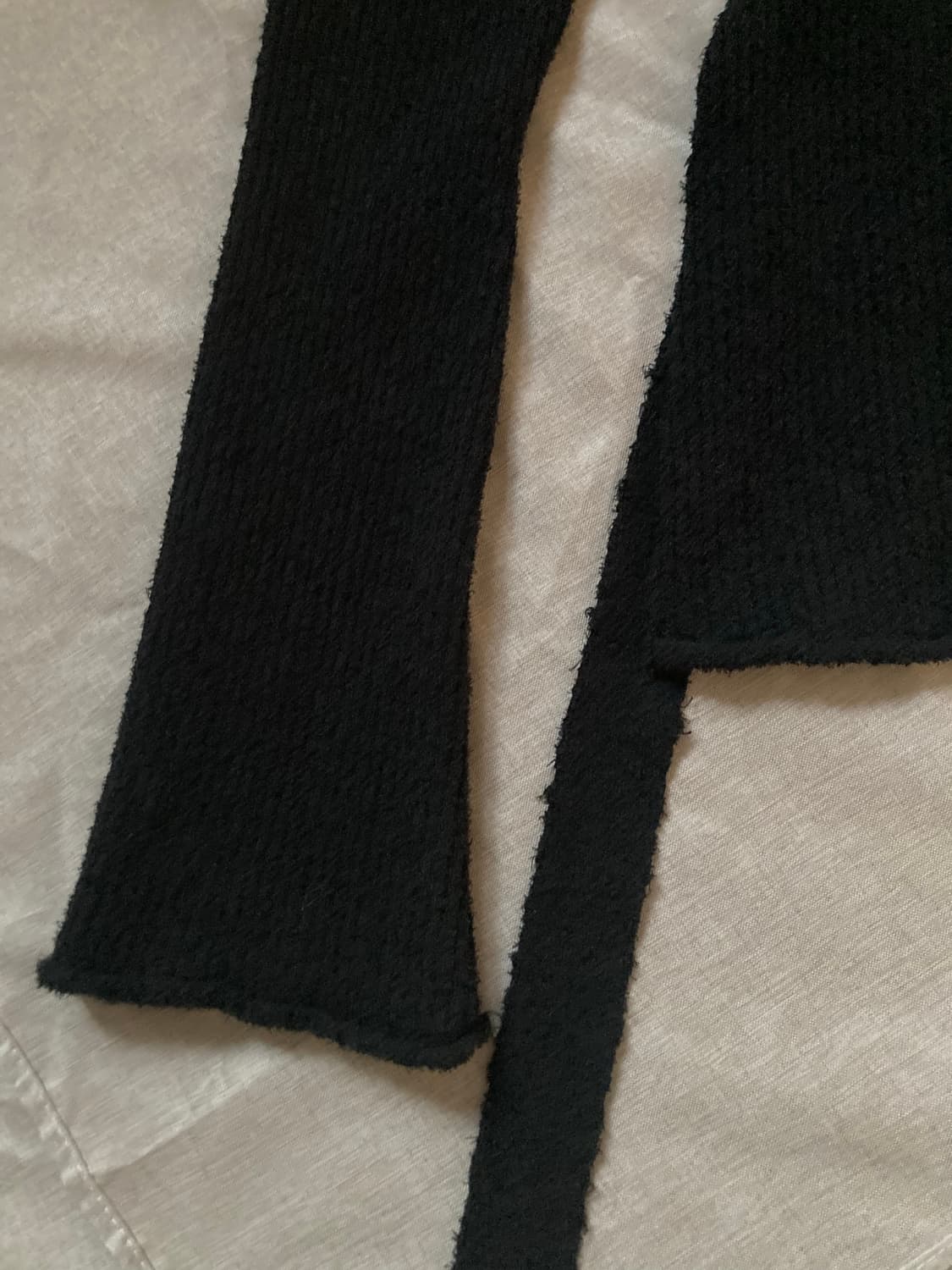 악셀아리가토 레어템 블랙 니트 Tube Rib-Knit Wrap Top 상품이미지5