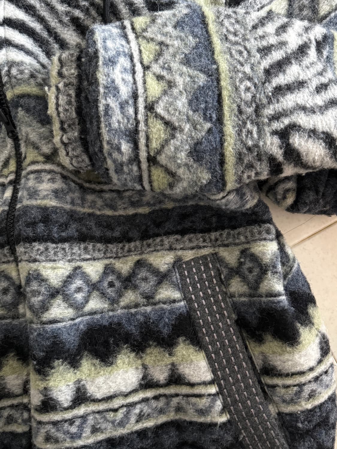 커스텀멜로우 에스닉 부클 후드 집업 상품이미지4