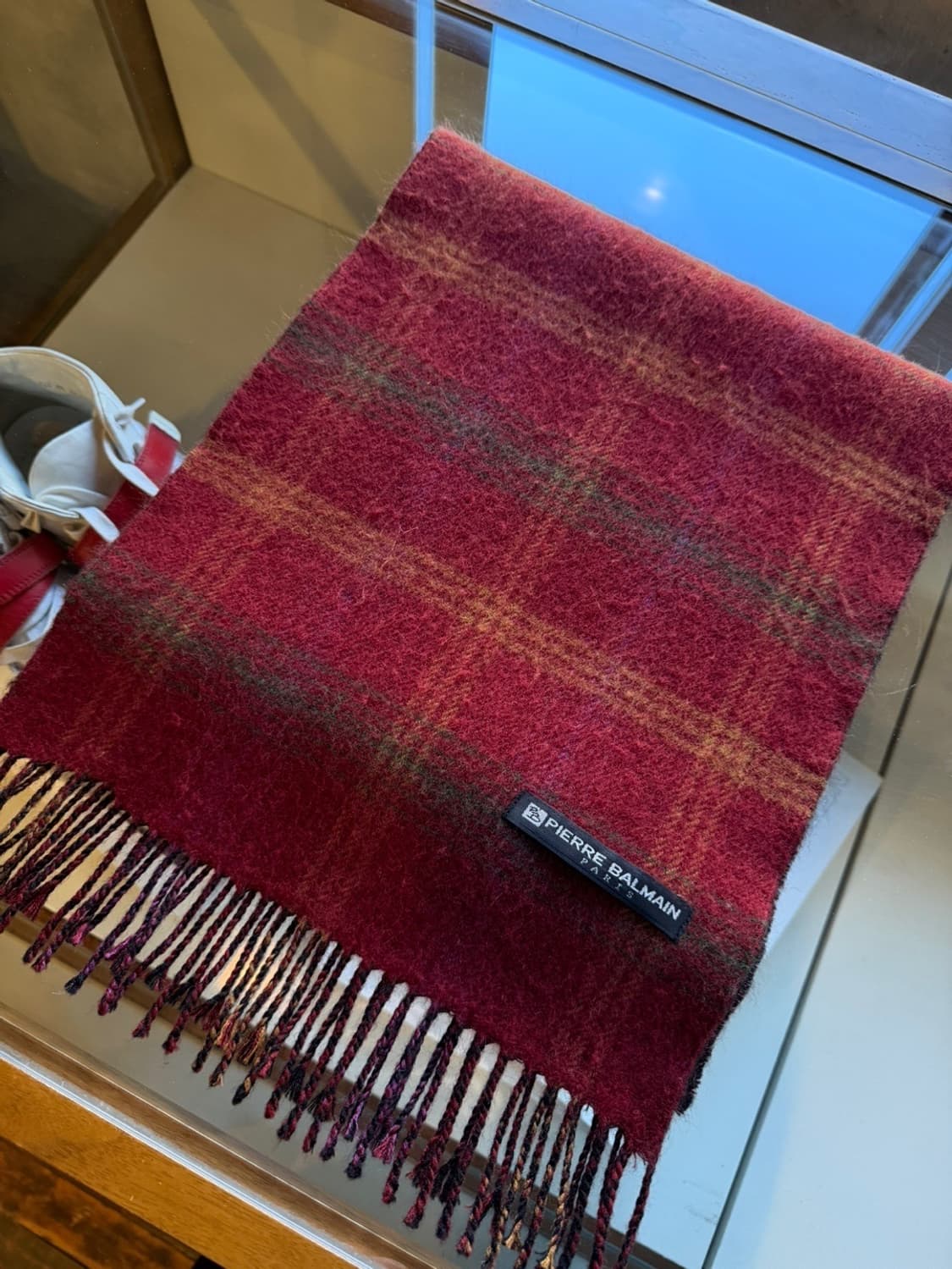 피에르 발망 투페이스 머플러 상품이미지1