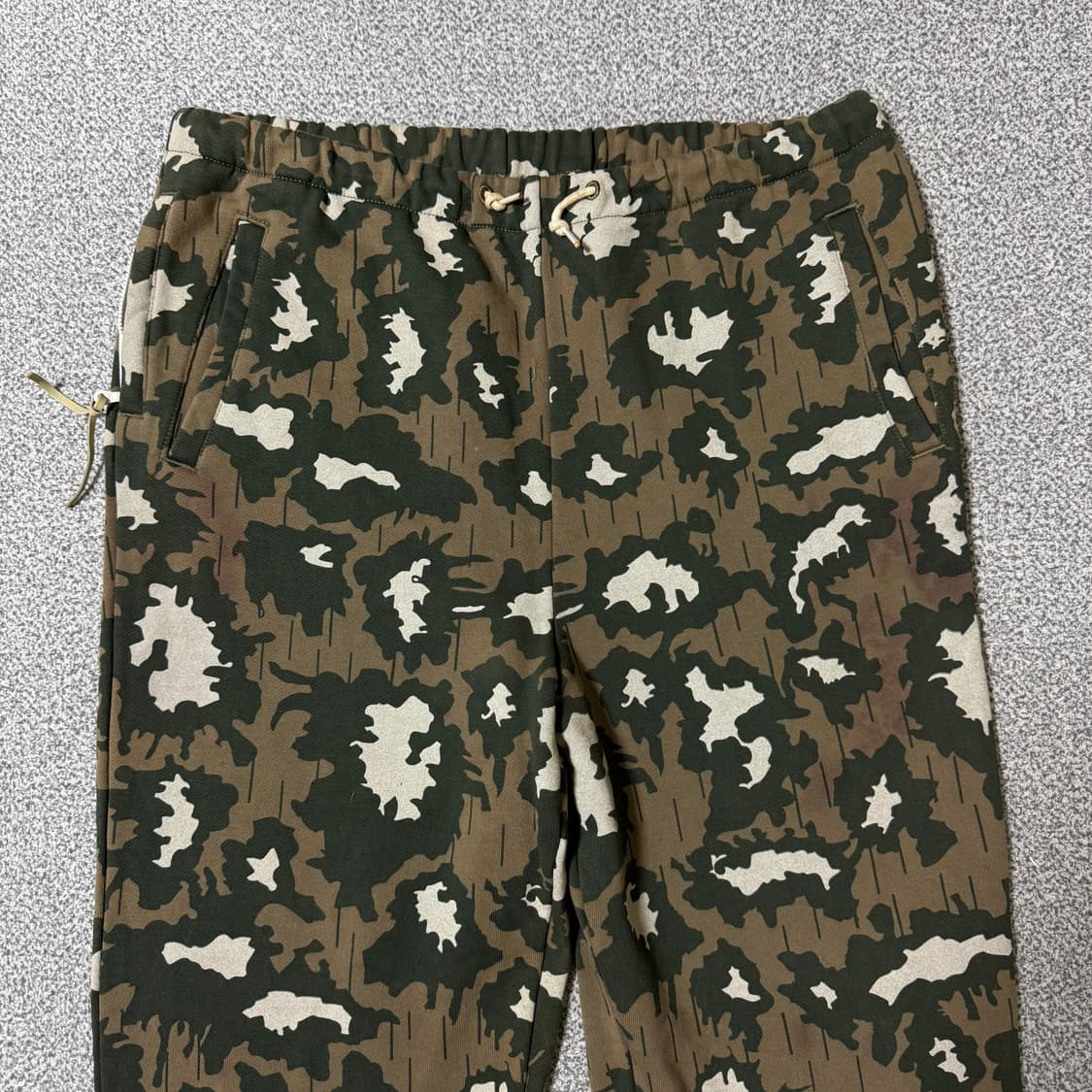 아디다스 오리지널 카모 스웻팬츠 110 상품이미지3