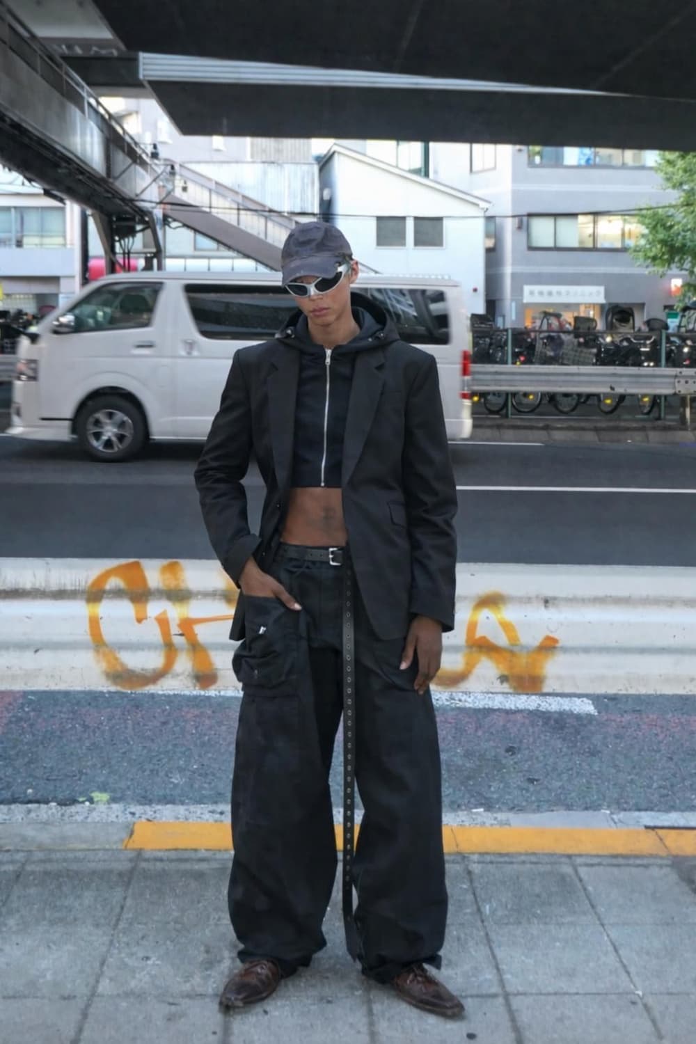 [NVRFRGT : 네버포겟] DETACHABLE HOODED 블레이저 상품이미지1