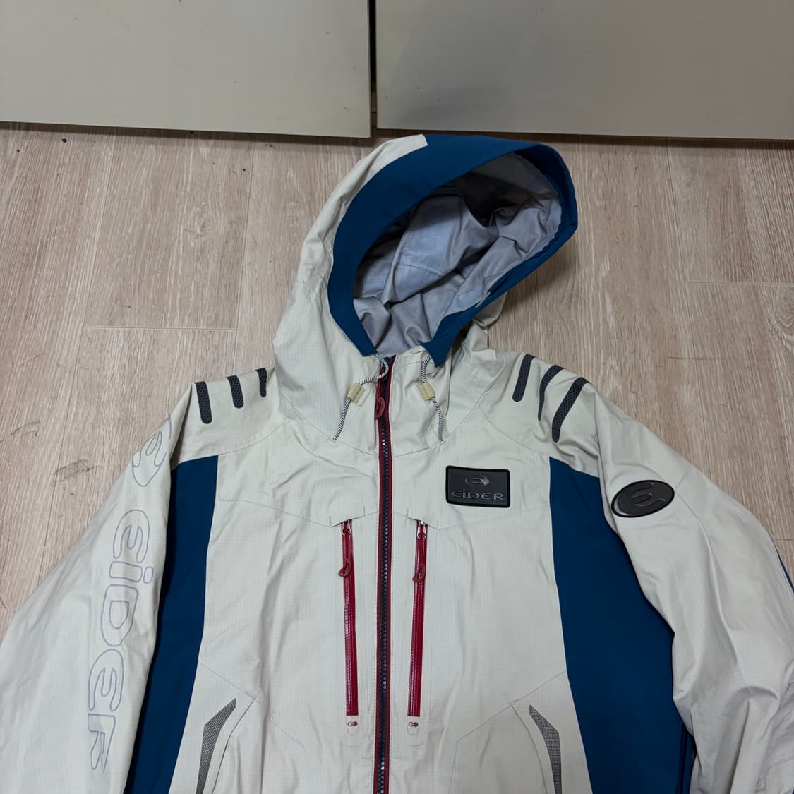 아이더 남성 텍티컬 후드 바람막이 자켓 M/95  상품이미지2