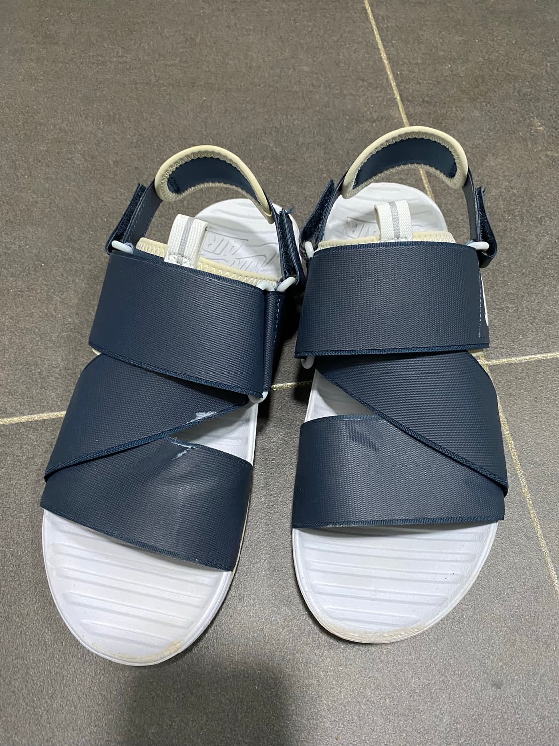 나이키 에어 솔라 소프트 샌들 260 상품이미지1