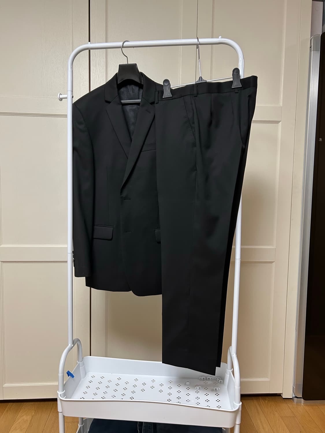 DKNY블랙 수트 셋업 - 새상품 상품이미지1