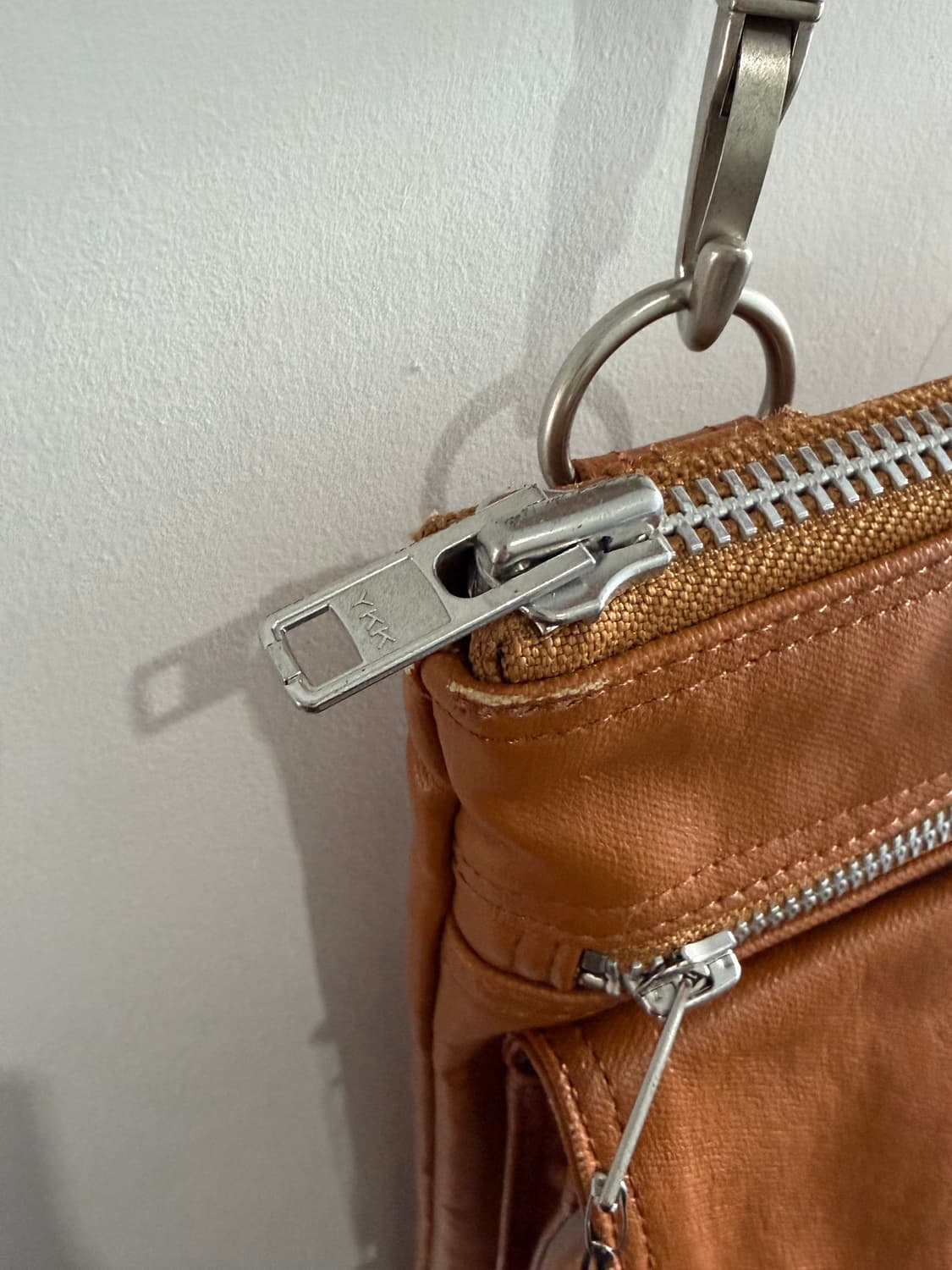 Poter 가죽 카멜 숄더백 상품이미지7