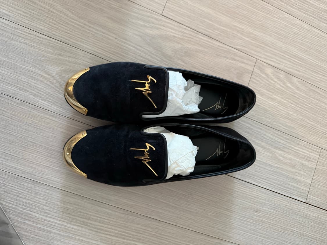 쥬세페 자노티 블랙 스웨이드 로퍼 36.5 상품이미지1