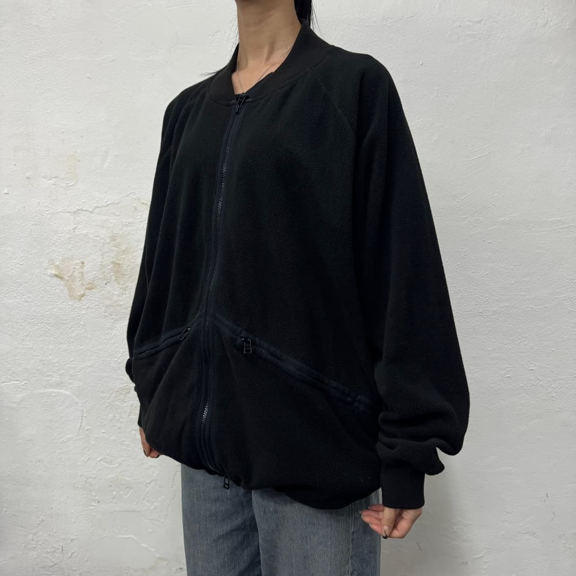 Relume 블랙컬러 폴리에스터 드로우코드 빅실루엣 플리스 자켓 상품이미지1