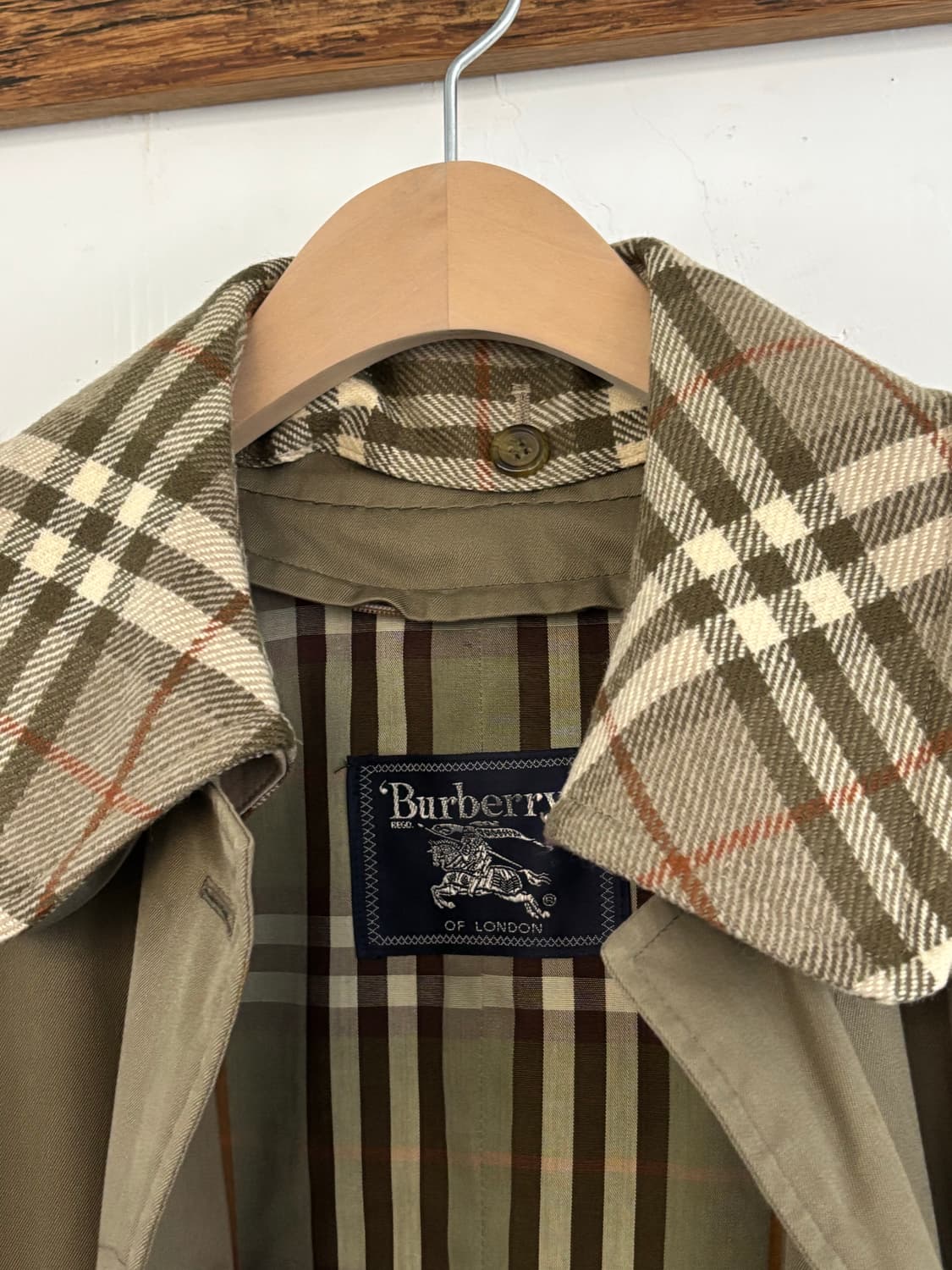 Burberry 버버리 카키베이지 카라커버 코트 상품이미지6