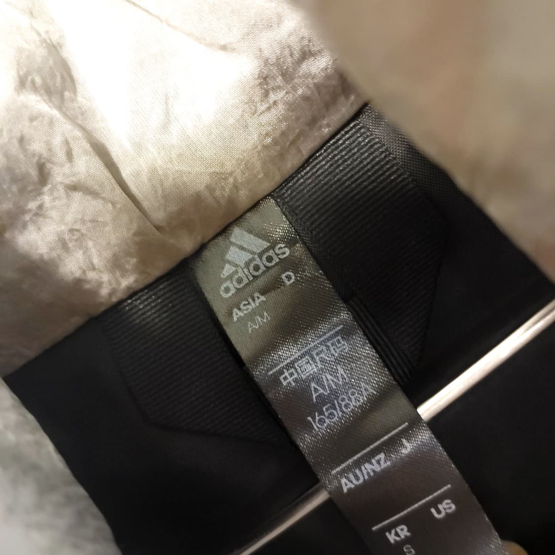 아디다스 데일리 그레이 숏패딩 상품이미지3