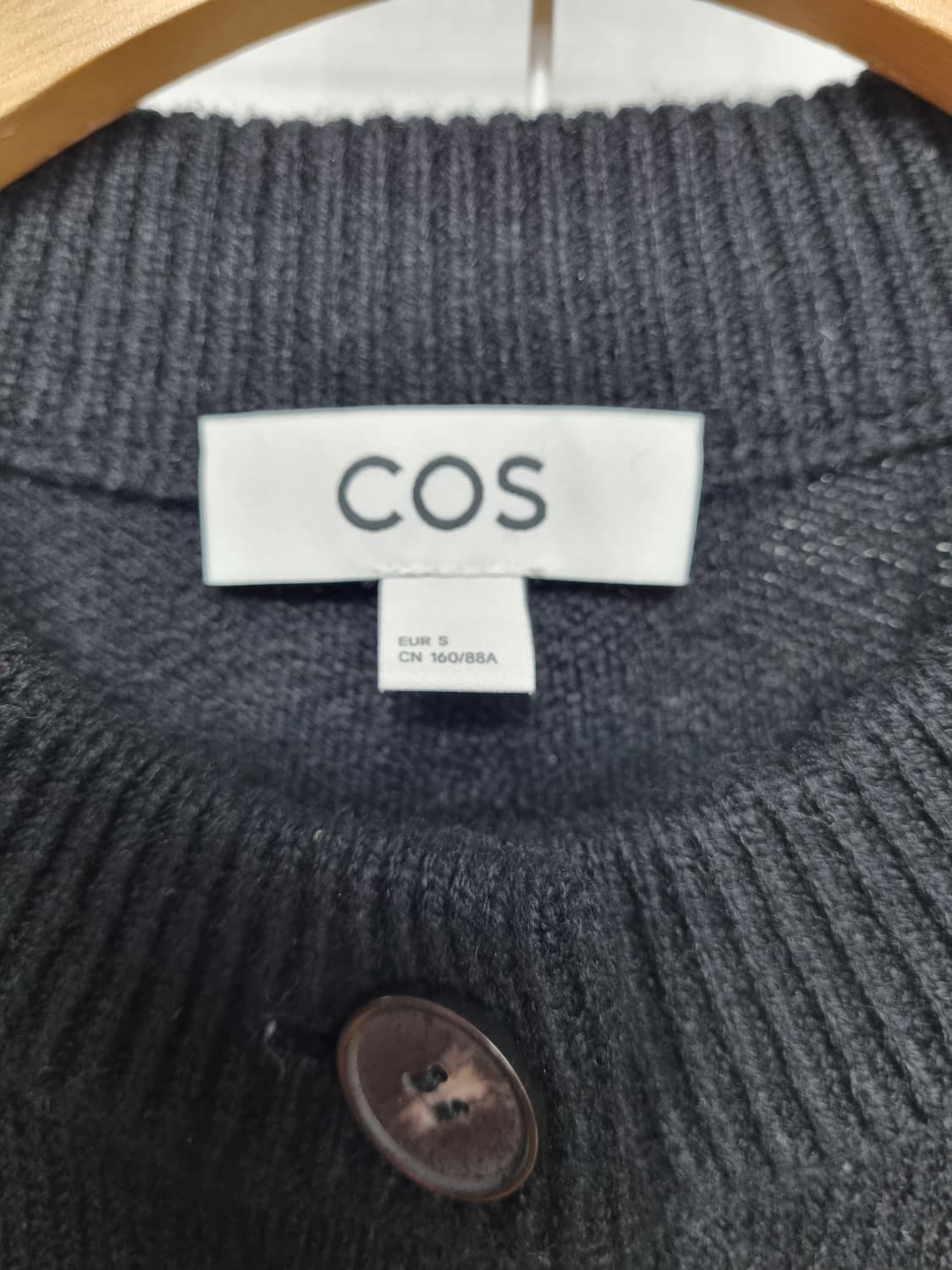 (택포)  COS 코스 울100% 오버핏 니트가디건 상품이미지4