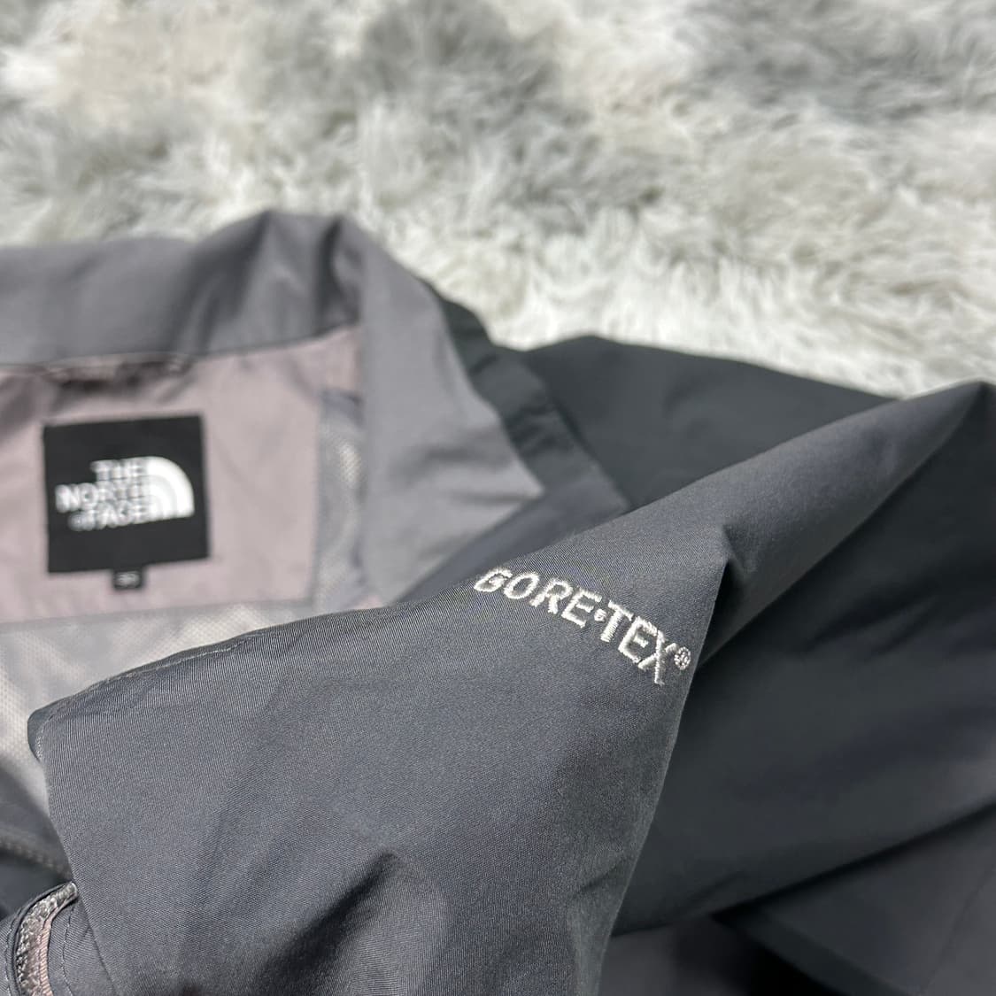 노스페이스 그레이 고어텍스 바람막이 자켓  상품이미지3