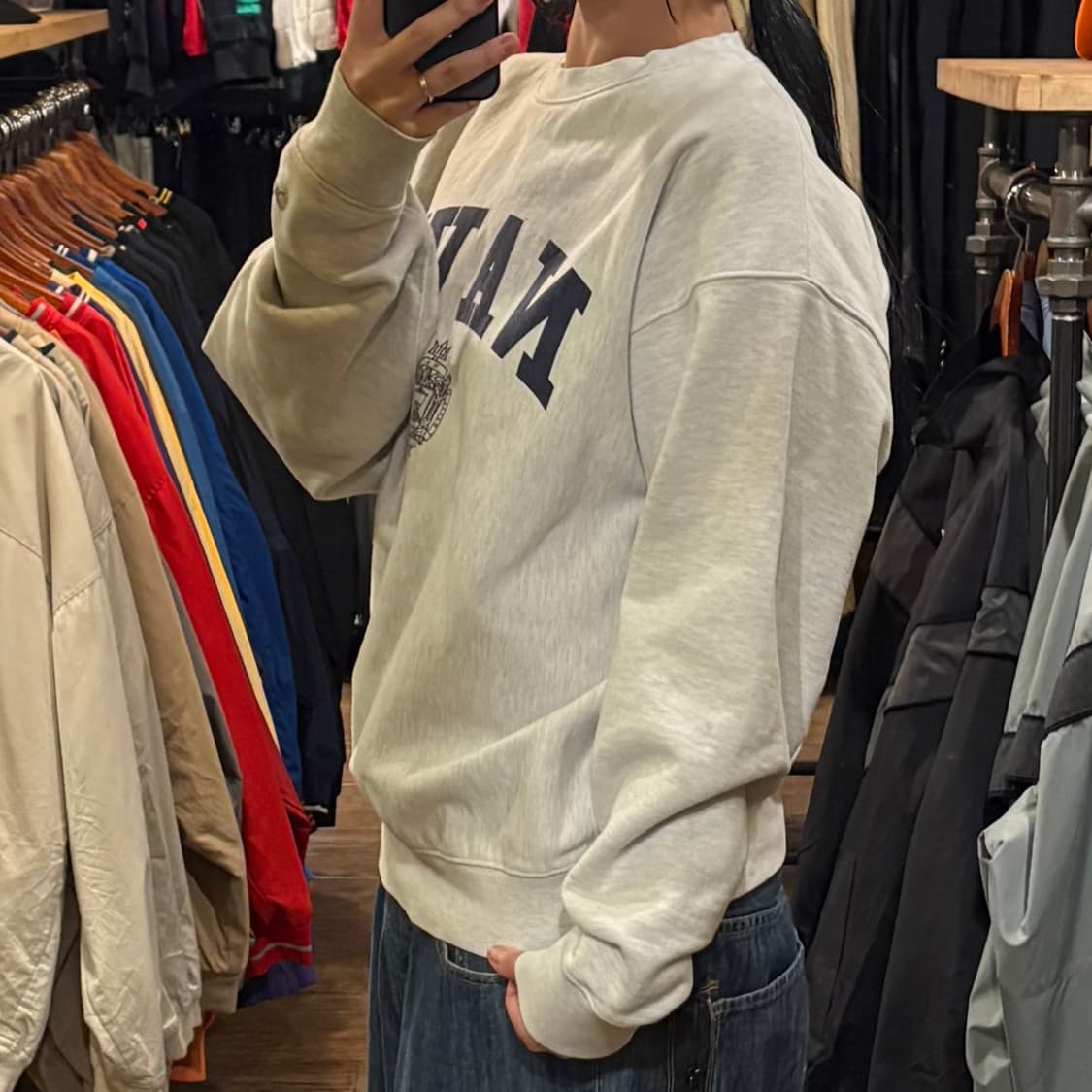 [HI] 아웃스탠딩 맨투맨 오트밀화이트 상품이미지3