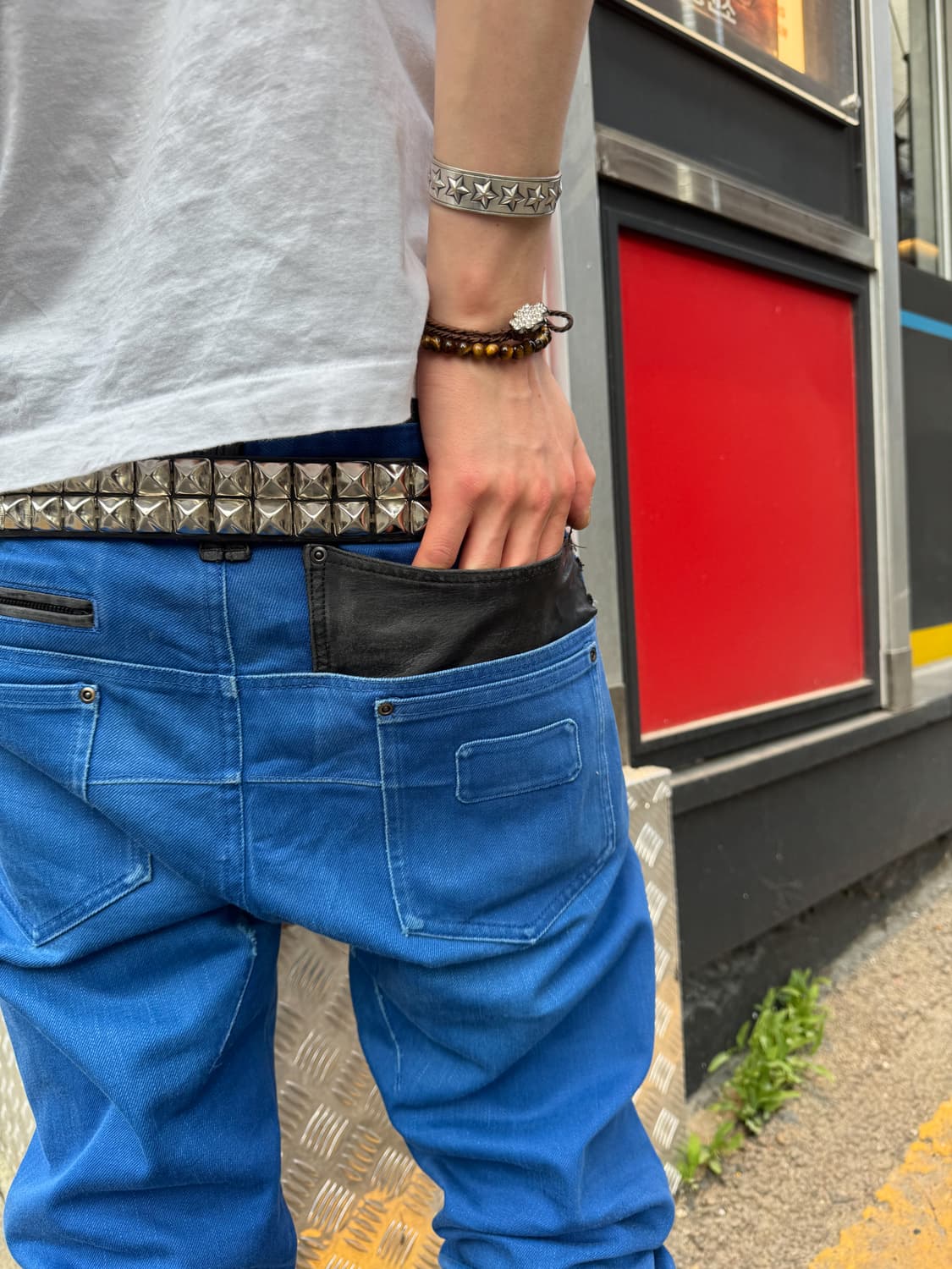 KIIT – Leather Patch Blue Denim Pants 상품이미지6