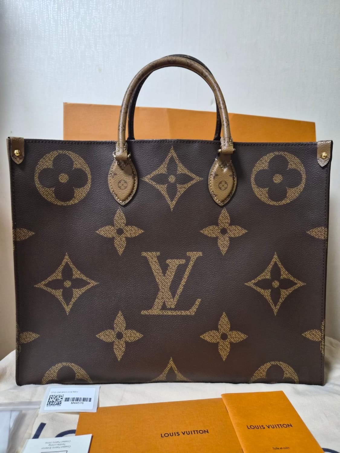 루이비통 온더고 PM 모노그램 토트백 상품이미지1