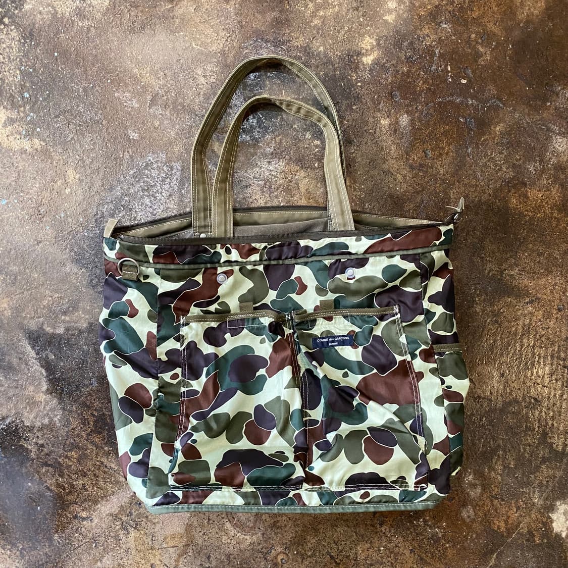 꼼데가르송 카키색 캔버스 토트백 상품이미지7