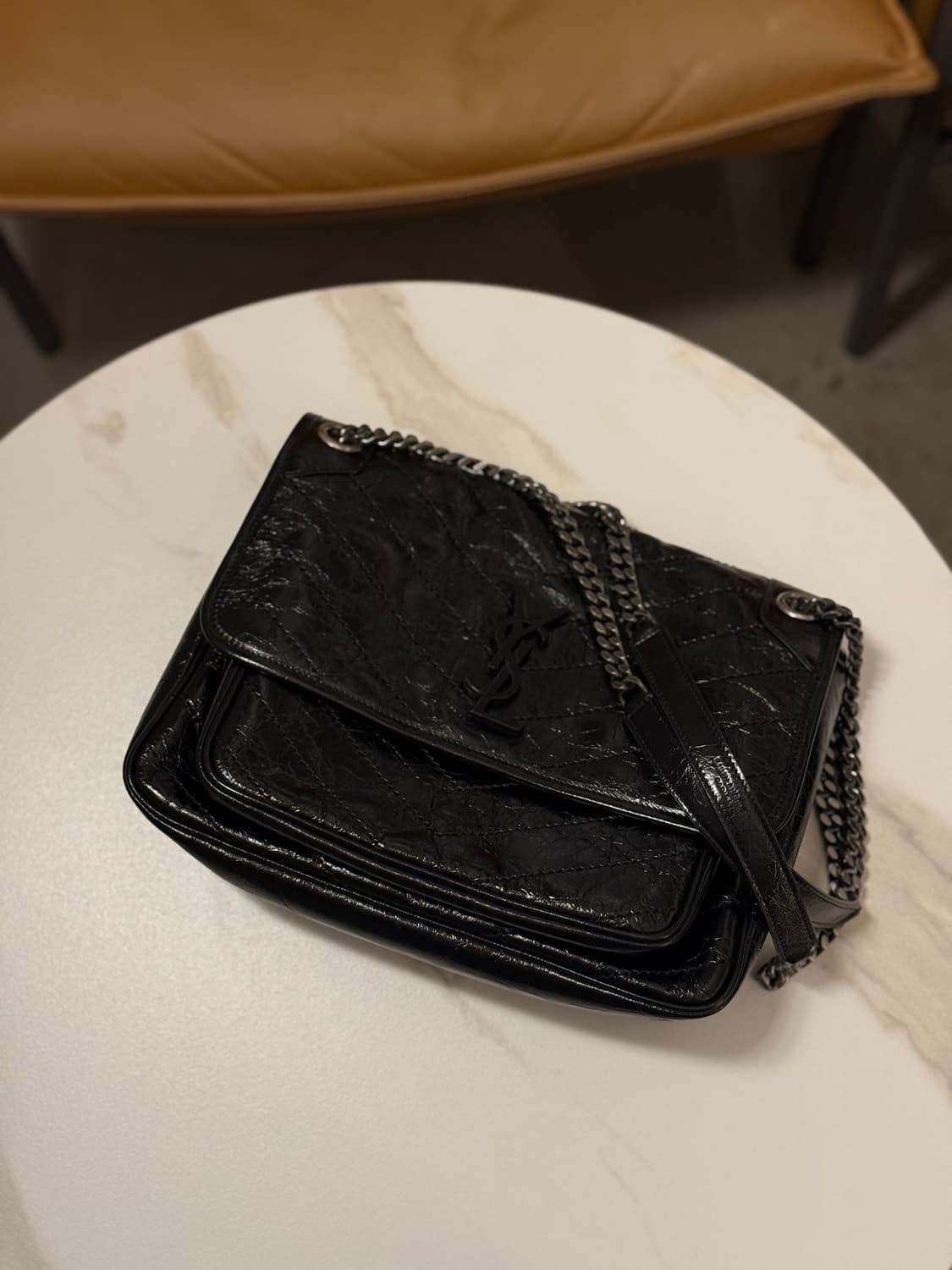 생로랑 니키백 미디움 상품이미지2