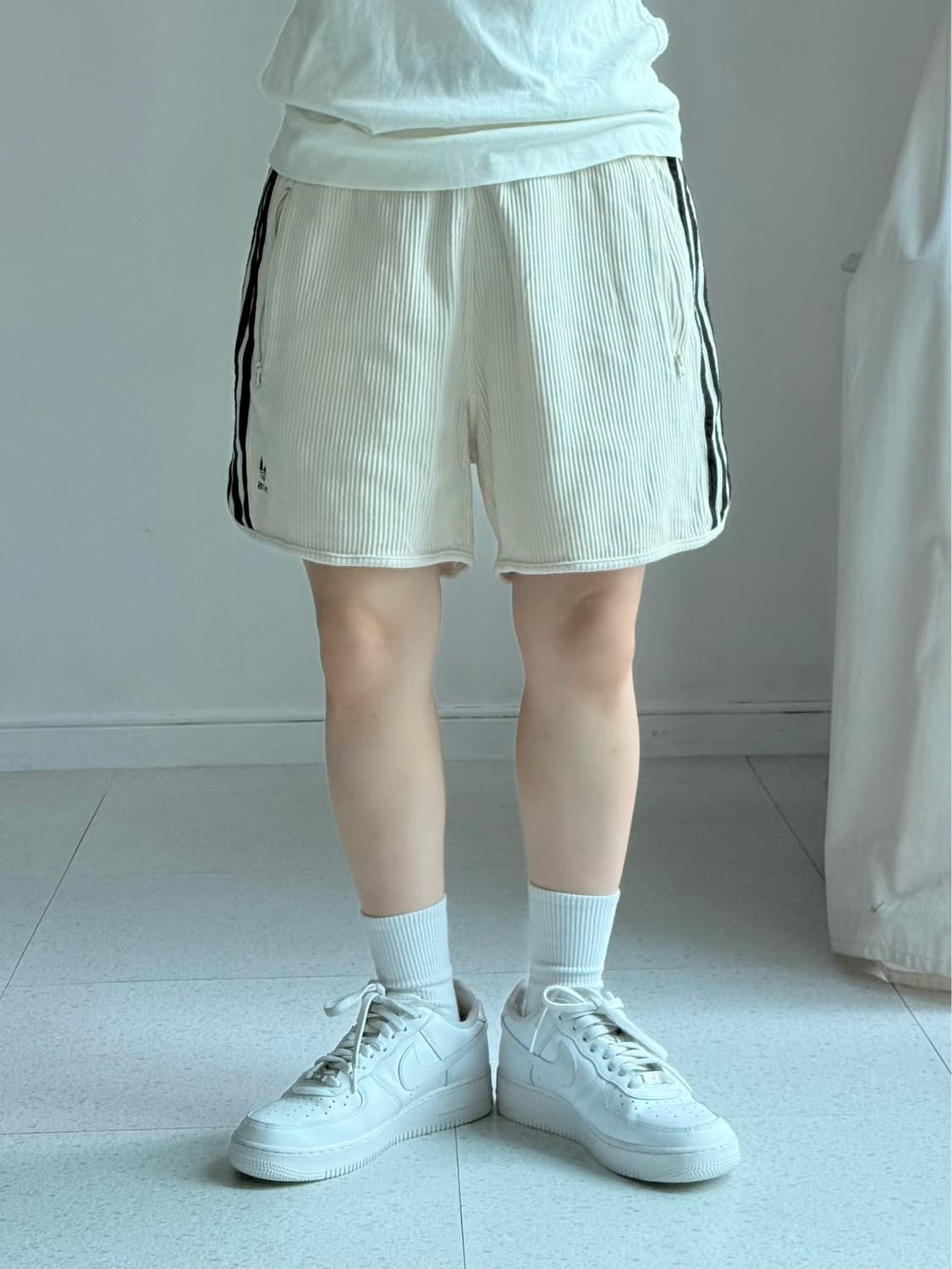 아디다스 아이보리 와플 반바지 상품이미지2