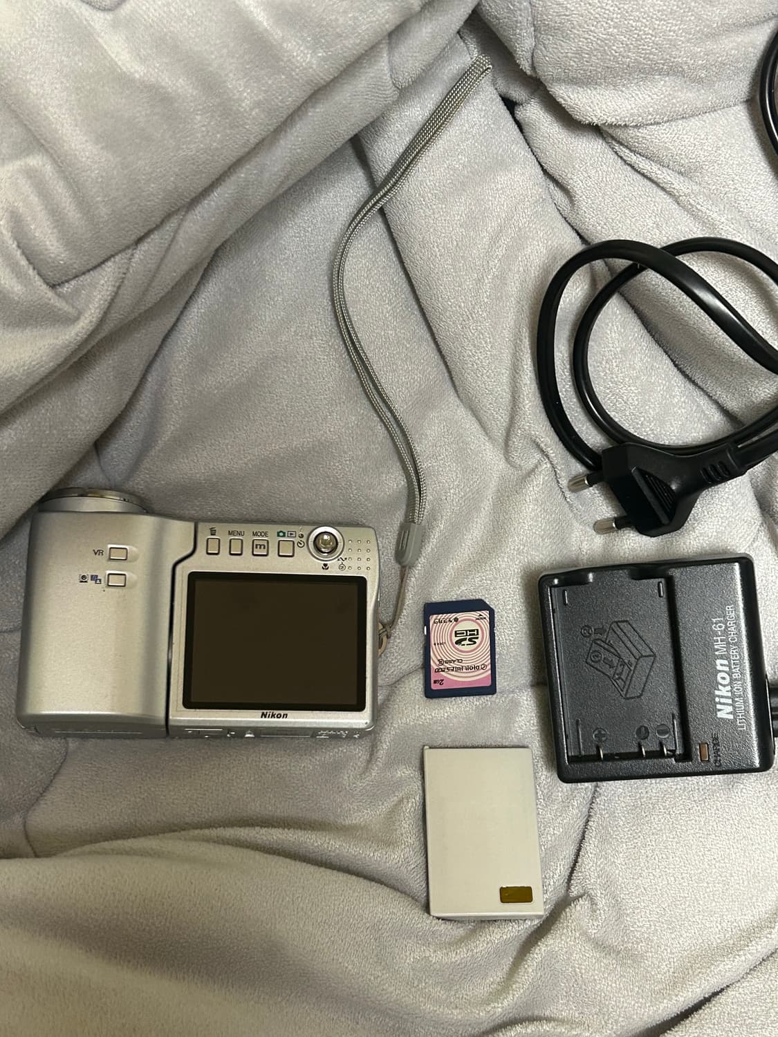 니콘 쿨픽스 S10 디카 + 작례 상품이미지1